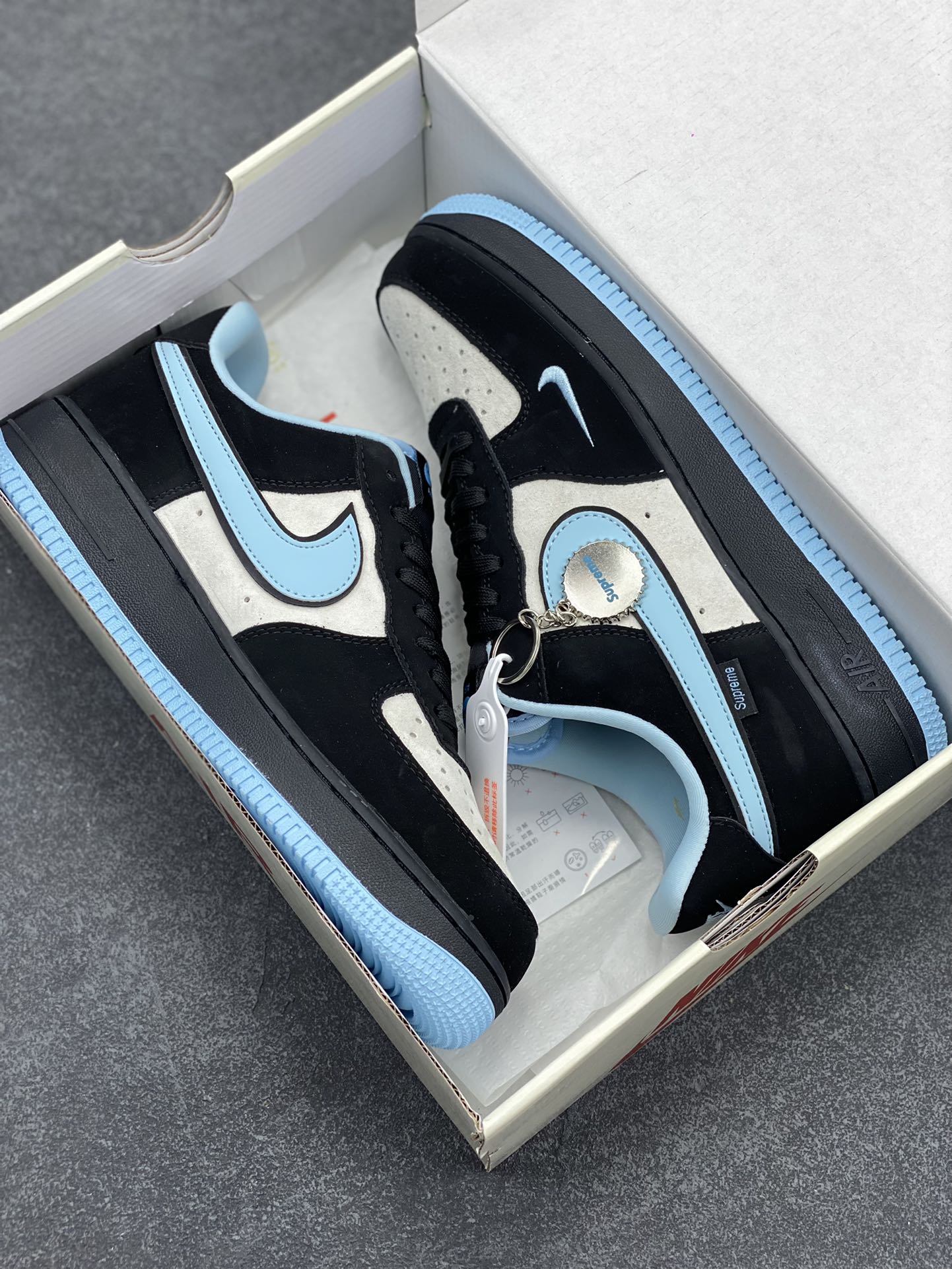 图片[9]-NIke Air Force 1 \’07 Low “Supreme联名——小清新蒂芙尼”空军一号 低帮 运动鞋 休闲鞋 折边针车 工艺难度大 原楦头原纸板 原装鞋盒 定制五金配件 内置全掌气垫 原厂鞋底 货号：DF0188-025 尺码：36 36.5 37.5 38 38.5 39 40 40.5 41 42 42.5 43 44 44.5 45-选品中心