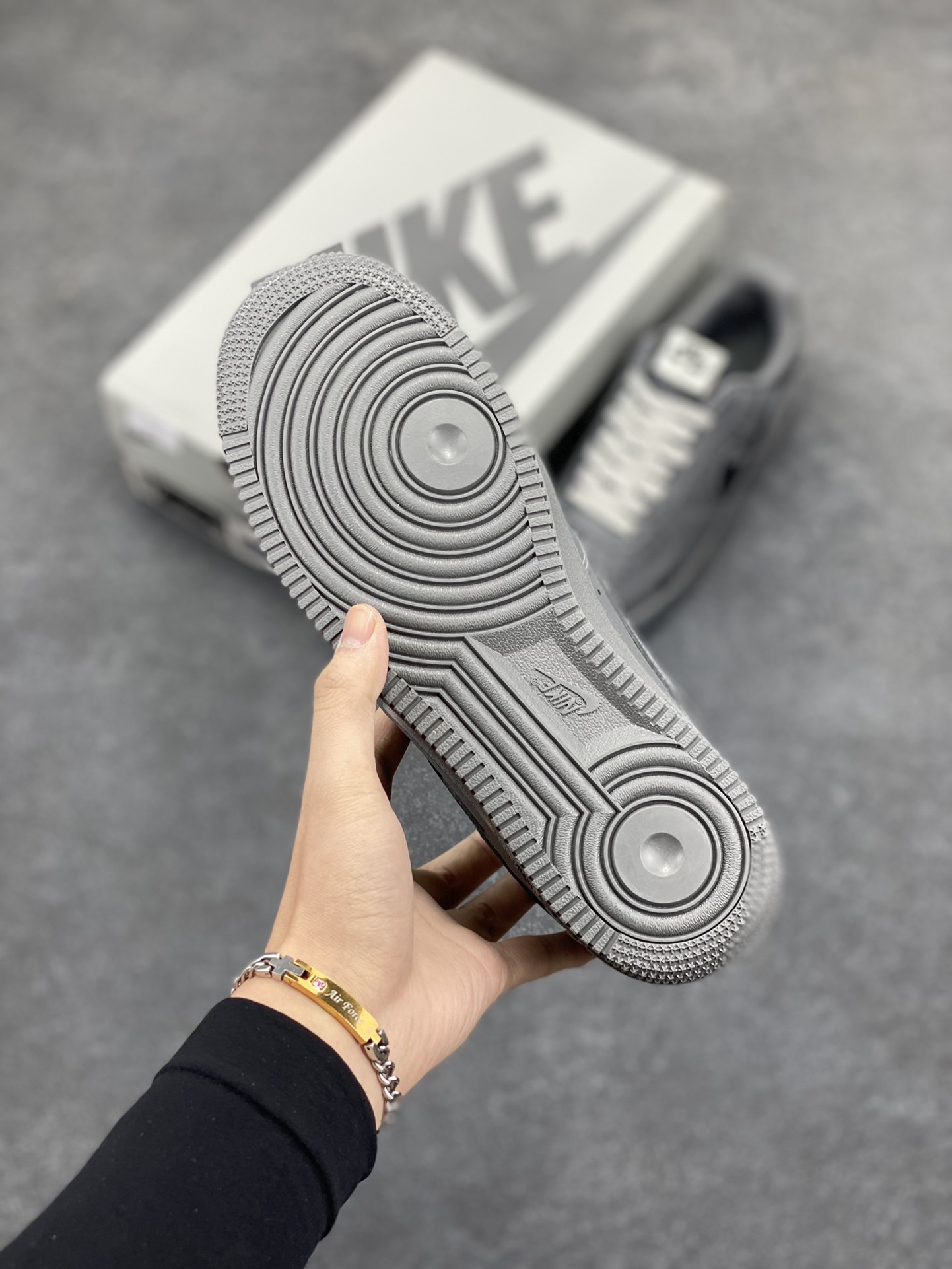 图片[5]-Nike Air Force 1 Low 07 x UNDEFEATED 断裂三钩深灰满天星 空军一号 低帮运动休闲板鞋 原楦头原纸板 打造纯正低帮空军版型 专注外贸渠道 全掌内置蜂窝气垫 原盒配件 原厂中底钢印、拉帮完美 货号：DZ6767-109 尺码：36 36.5 37.5 38 38.5 39 40 40.5 41 42 42.5 43 44 44.5 45-选品中心