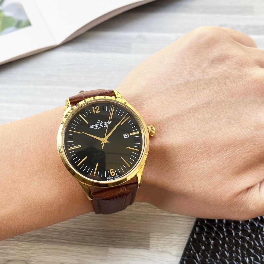 Luxury White Gill 1197 Gold Steel Belt Watch with Sapphire Face. - 图片 3