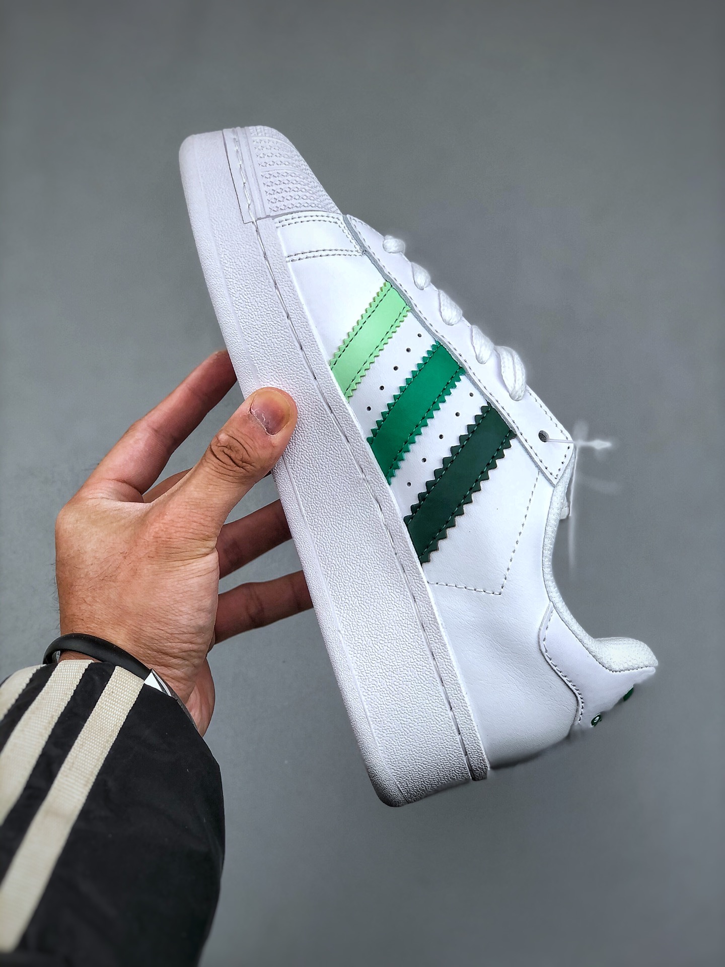 Local store BAdidas Originals Superstar XLG Shell Head Series Low cut - Shoe 2