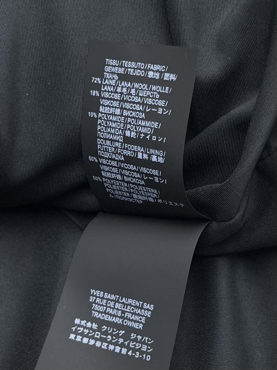 High-Quality Saint Laurent Female Suit: Wool Coat with Double-Button Front and Wide Collars - 图片 9