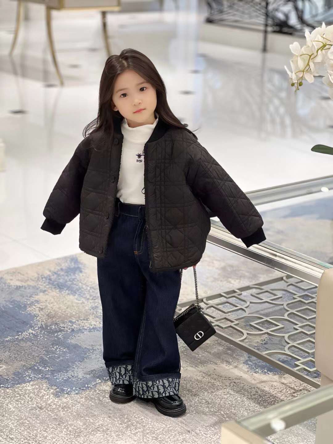 NO:209586,Size 110/1 Cotton jacket on both sides, special price,19860909尺码110/1 两面穿棉服,特价款,,Children's
