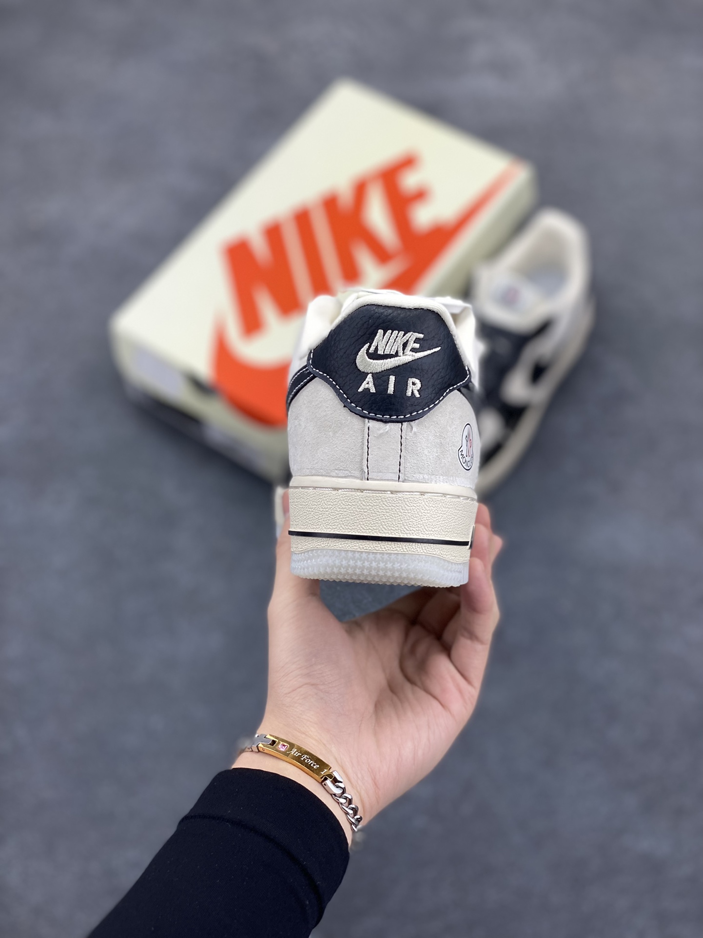 图片[4]-NIke Air Force 1 \’07 Low “蒙口联名–黑荔纹猪八”空军一号 低帮 运动鞋 休闲鞋 折边针车 工艺难度大 原楦头原纸板 原装鞋盒 定制五金配件 内置全掌气垫 原厂鞋底 货号：CH6336-514 尺码：36 36.5 37.5 38 38.5 39 40 40.5 41 42 42.5 43 44 44.5 45-选品中心