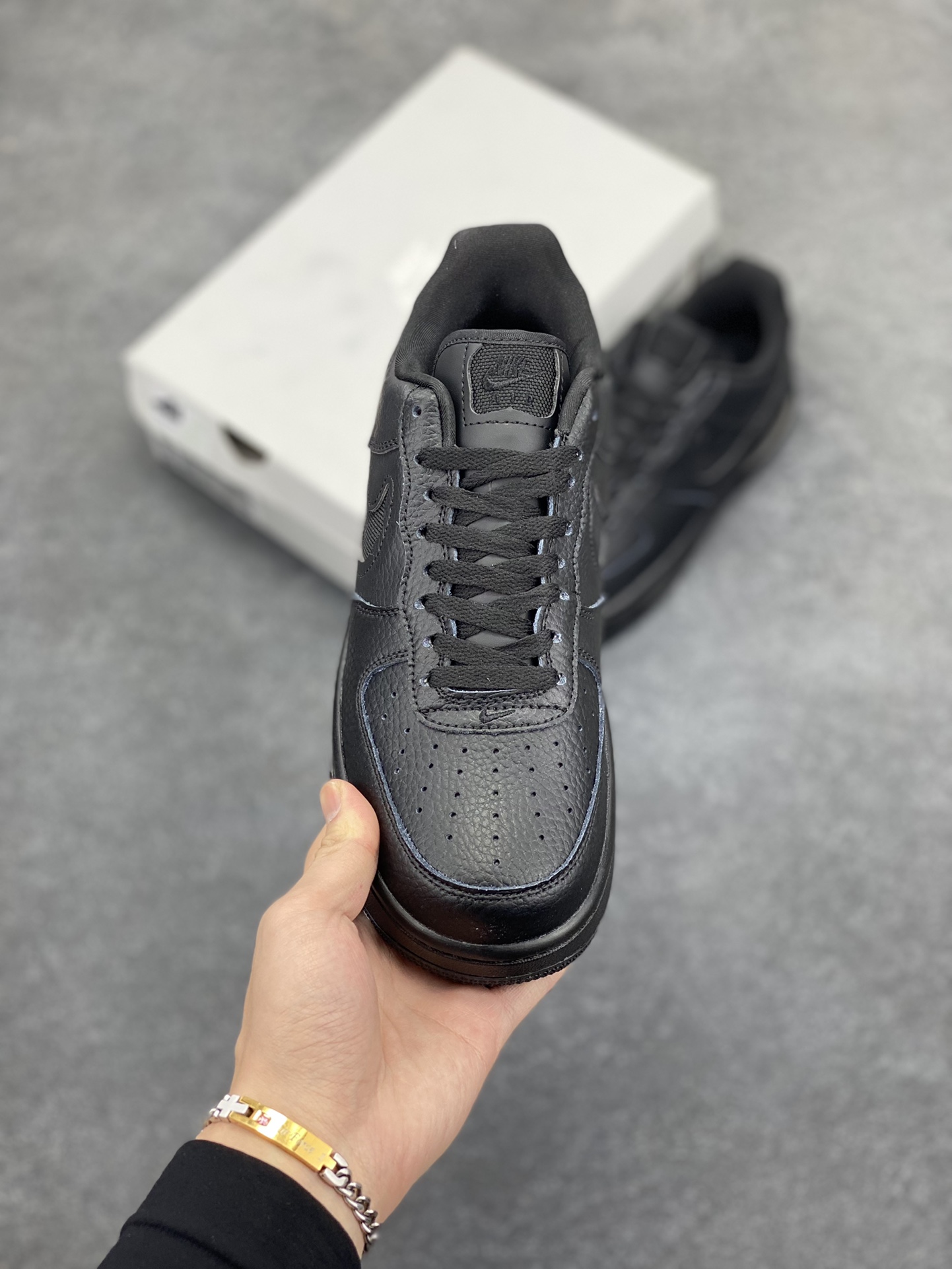 图片[2]-AF1耐克 Nike Air Force 1 ‘07 Low 空军一号 厚底增高百搭运动板鞋 原楦头原纸板 打造纯正空军版型，专注外贸渠道 全掌内置蜂窝气垫 原盒配件 原厂中底钢印、拉帮完美 货号：HF3630-600 尺码：36 36.5 37.5 38 38.5 39 40 40.5 41 42 42.5 43 44 44.5 45-选品中心