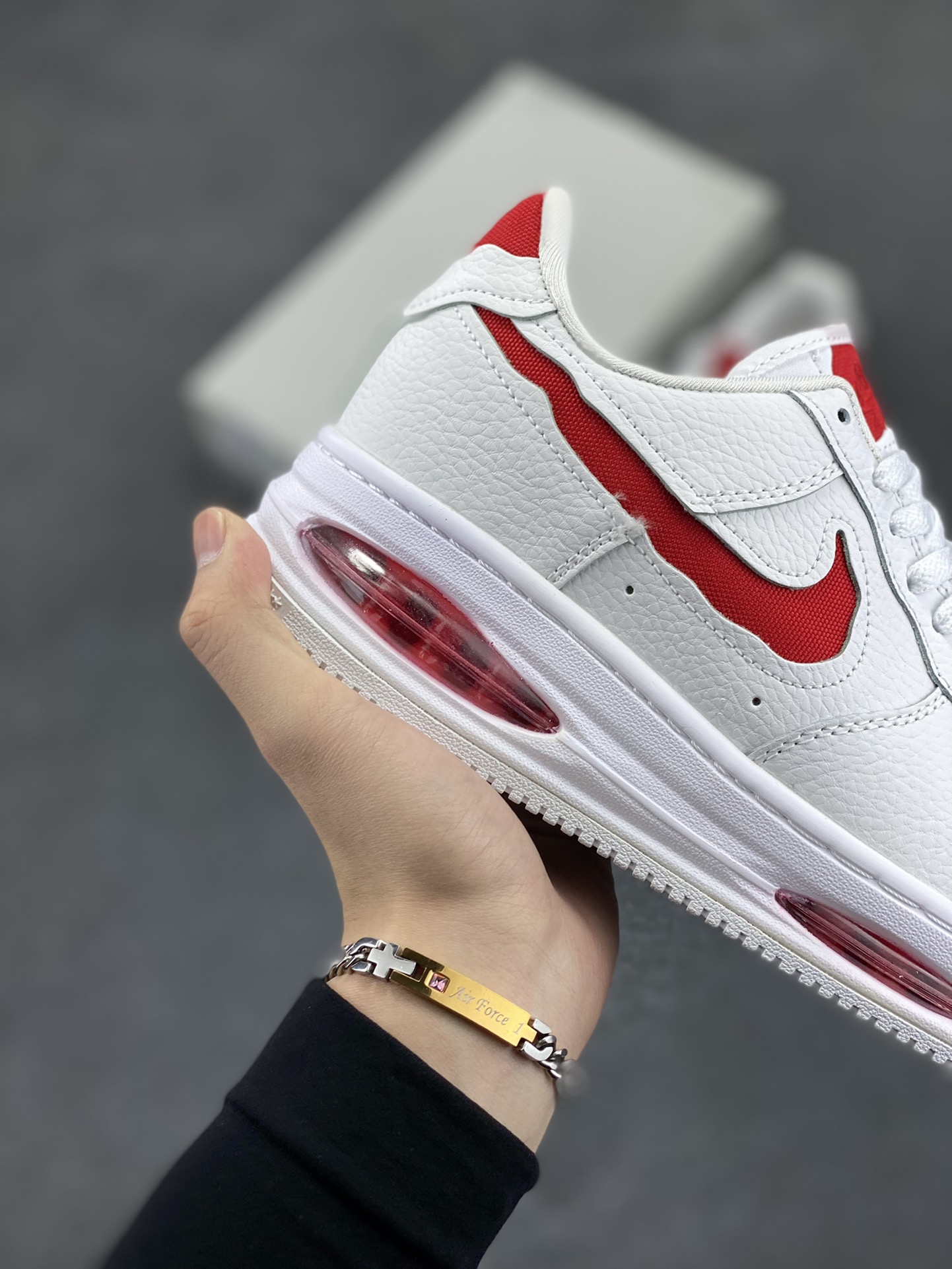图片[6]-AF1耐克 Nike Air Force 1 ‘07 Low 空军一号 厚底增高百搭运动板鞋 原楦头原纸板 打造纯正空军版型，专注外贸渠道 全掌内置蜂窝气垫 原盒配件 原厂中底钢印、拉帮完美 货号：HF3630-100 尺码：36 36.5 37.5 38 38.5 39 40 40.5 41 42 42.5 43 44 44.5 45-选品中心