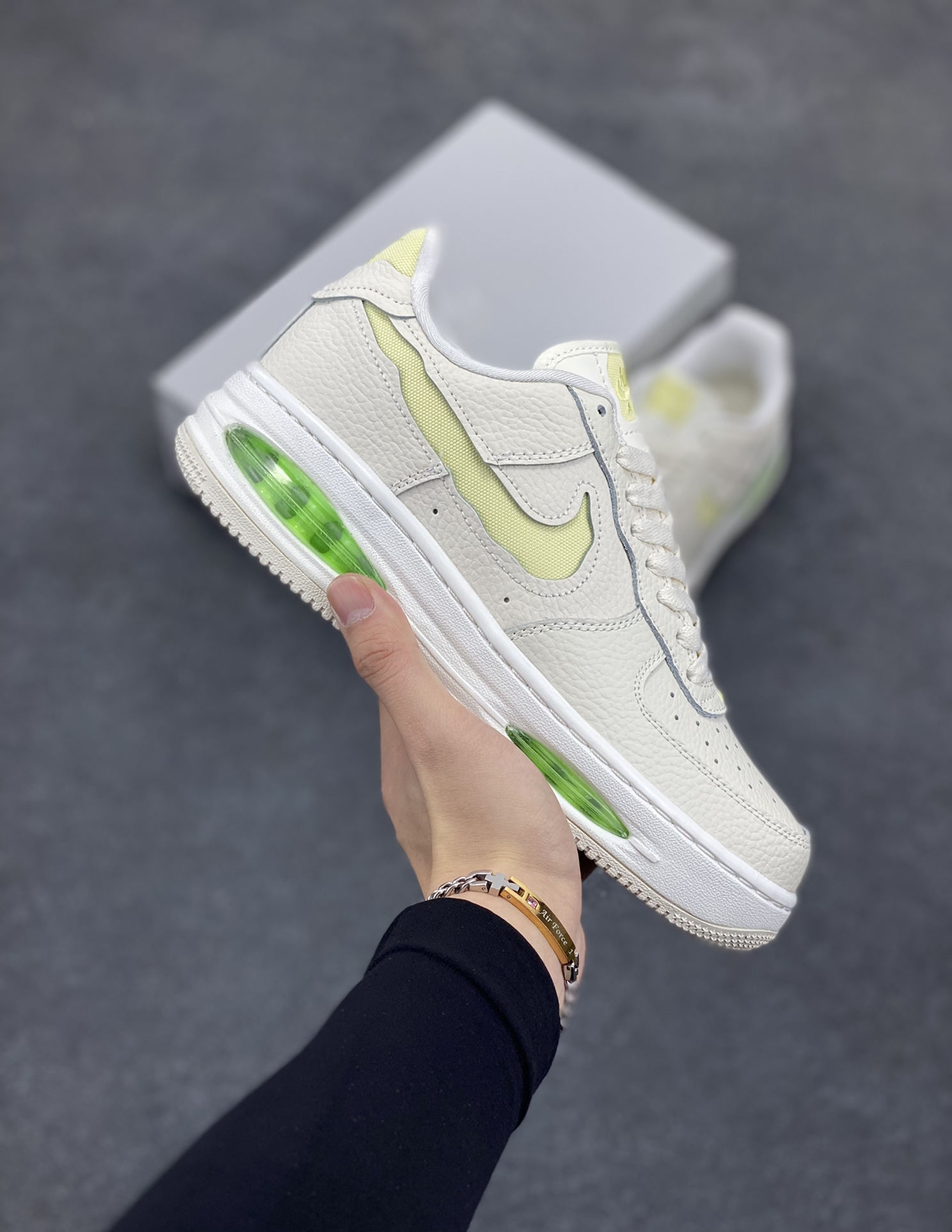 AF1耐克 Nike Air Force 1 ‘07 Low 空军一号 厚底增高百搭运动板鞋 原楦头原纸板 打造纯正空军版型,专注外贸渠道 全掌内置蜂窝气垫 原盒配件 原厂中底钢印、拉帮完美 货号:HF3630-700 尺码:36 36.5 37.5 38 38.5 39 40 40.5 41 42 42.5 43 44 44.5 45-选品中心