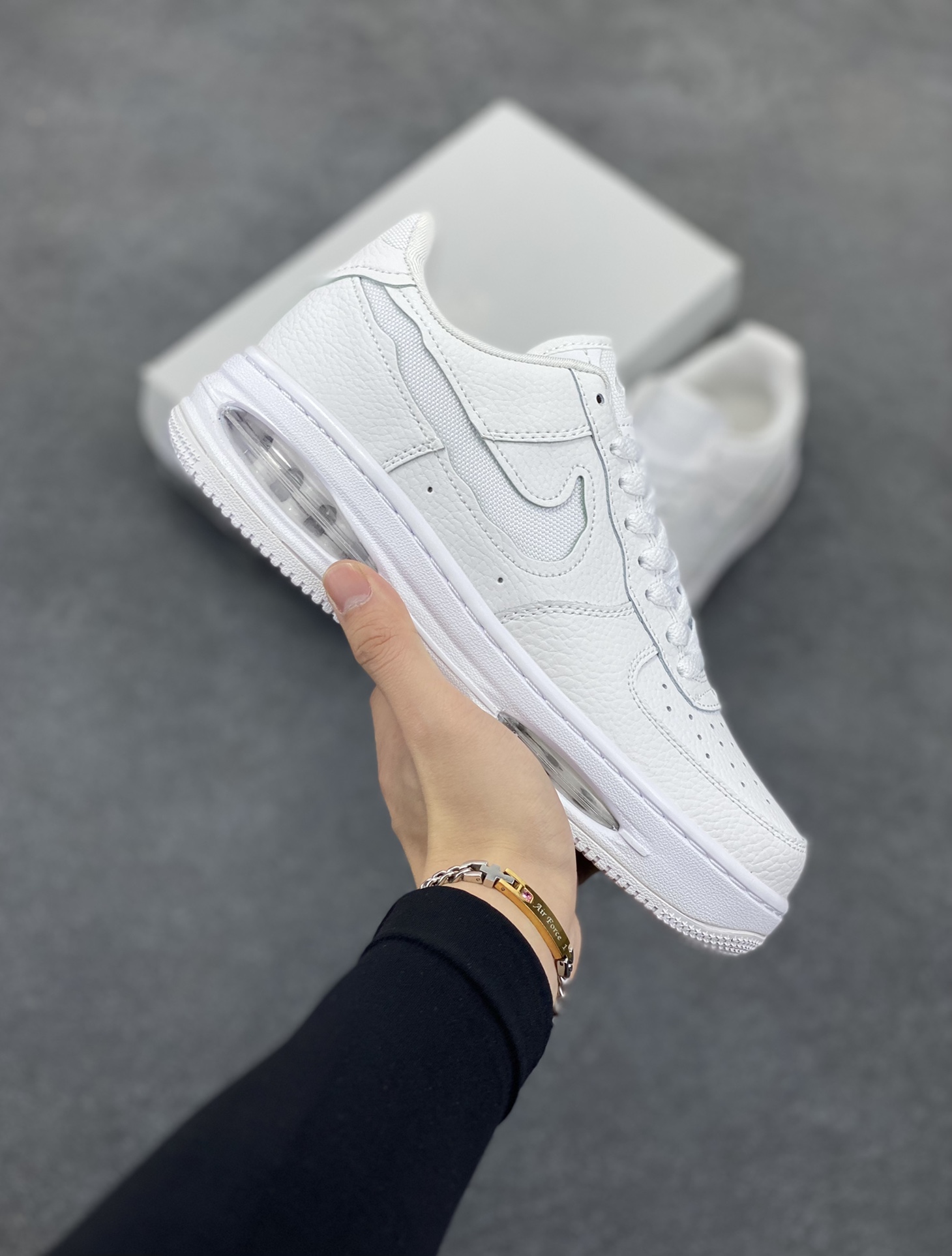 AF1耐克 Nike Air Force 1 ‘07 Low 空军一号 厚底增高百搭运动板鞋 原楦头原纸板 打造纯正空军版型,专注外贸渠道 全掌内置蜂窝气垫 原盒配件 原厂中底钢印、拉帮完美 货号:HF3630-500 尺码:36 36.5 37.5 38 38.5 39 40 40.5 41 42 42.5 43 44 44.5 45-选品中心