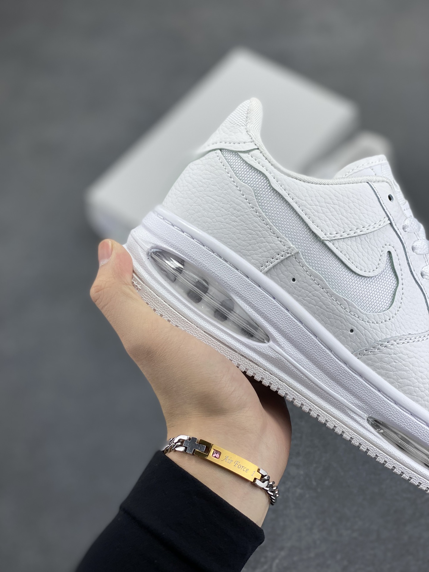 图片[6]-AF1耐克 Nike Air Force 1 ‘07 Low 空军一号 厚底增高百搭运动板鞋 原楦头原纸板 打造纯正空军版型，专注外贸渠道 全掌内置蜂窝气垫 原盒配件 原厂中底钢印、拉帮完美 货号：HF3630-500 尺码：36 36.5 37.5 38 38.5 39 40 40.5 41 42 42.5 43 44 44.5 45-选品中心