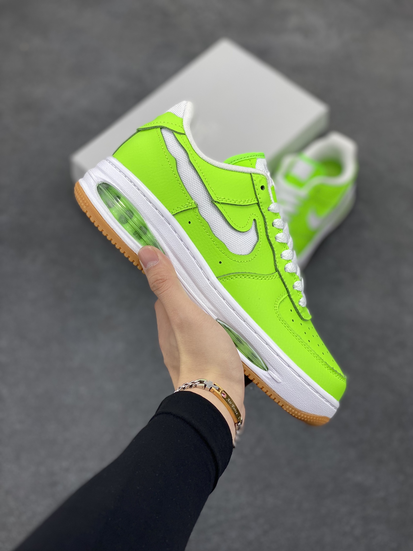 AF1耐克 Nike Air Force 1 ‘07 Low 空军一号 厚底增高百搭运动板鞋 原楦头原纸板 打造纯正空军版型,专注外贸渠道 全掌内置蜂窝气垫 原盒配件 原厂中底钢印、拉帮完美 货号:HF3630-300 尺码:36 36.5 37.5 38 38.5 39 40 40.5 41 42 42.5 43 44 44.5 45-选品中心