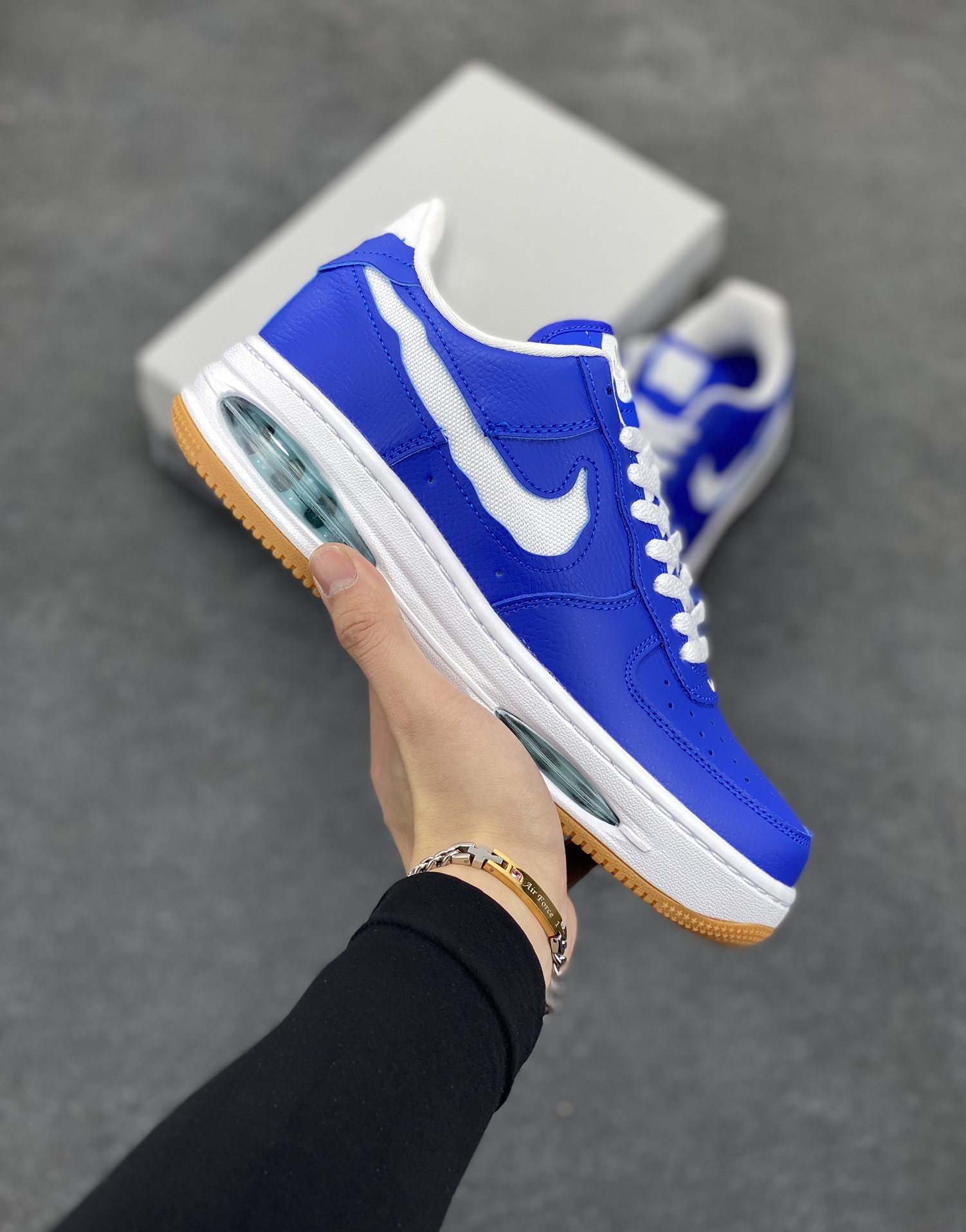 AF1耐克 Nike Air Force 1 ‘07 Low 空军一号 厚底增高百搭运动板鞋 原楦头原纸板 打造纯正空军版型,专注外贸渠道 全掌内置蜂窝气垫 原盒配件 原厂中底钢印、拉帮完美 货号:HF3630-400 尺码:36 36.5 37.5 38 38.5 39 40 40.5 41 42 42.5 43 44 44.5 45-选品中心