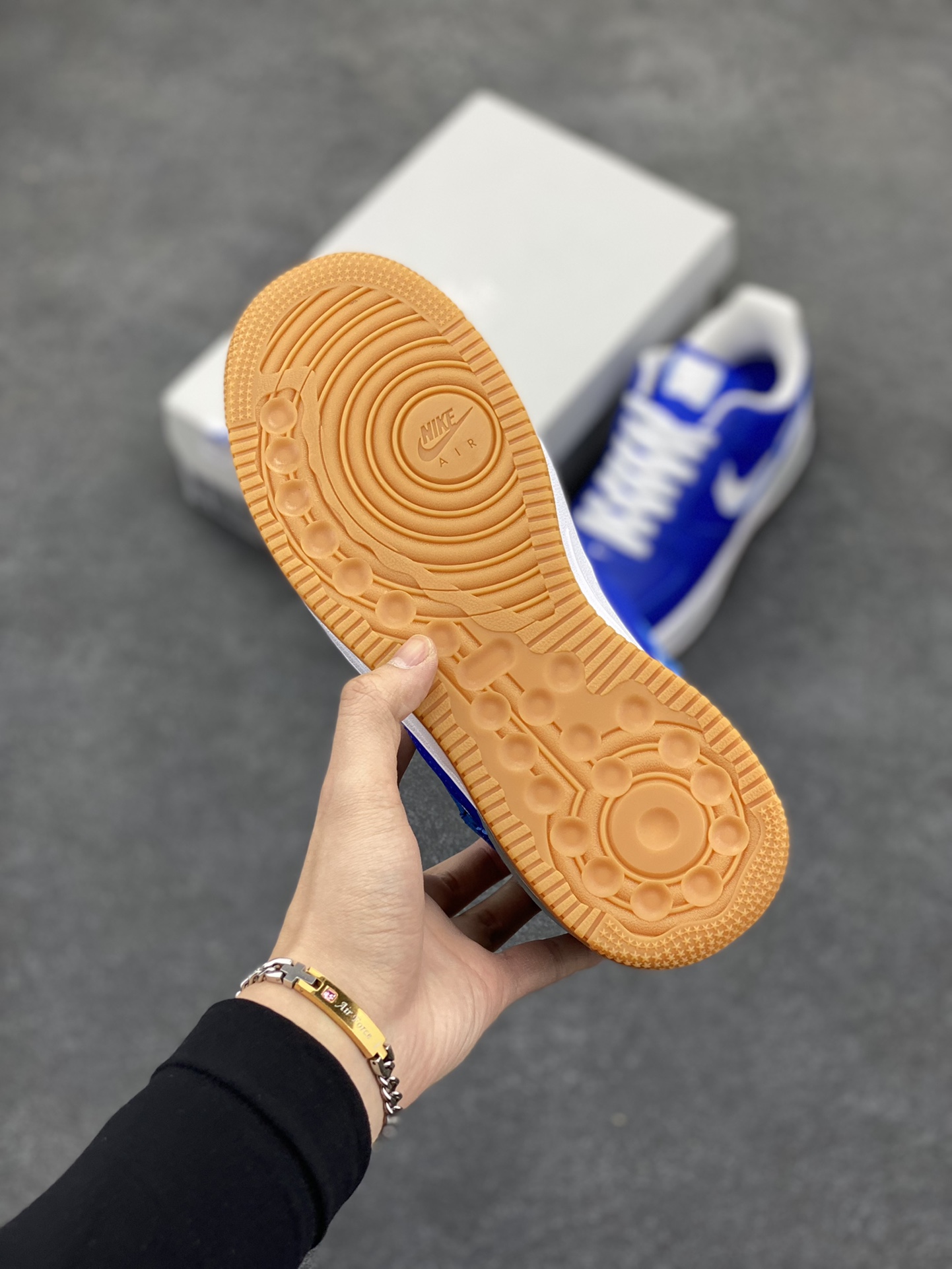 图片[5]-AF1耐克 Nike Air Force 1 ‘07 Low 空军一号 厚底增高百搭运动板鞋 原楦头原纸板 打造纯正空军版型，专注外贸渠道 全掌内置蜂窝气垫 原盒配件 原厂中底钢印、拉帮完美 货号：HF3630-400 尺码：36 36.5 37.5 38 38.5 39 40 40.5 41 42 42.5 43 44 44.5 45-选品中心