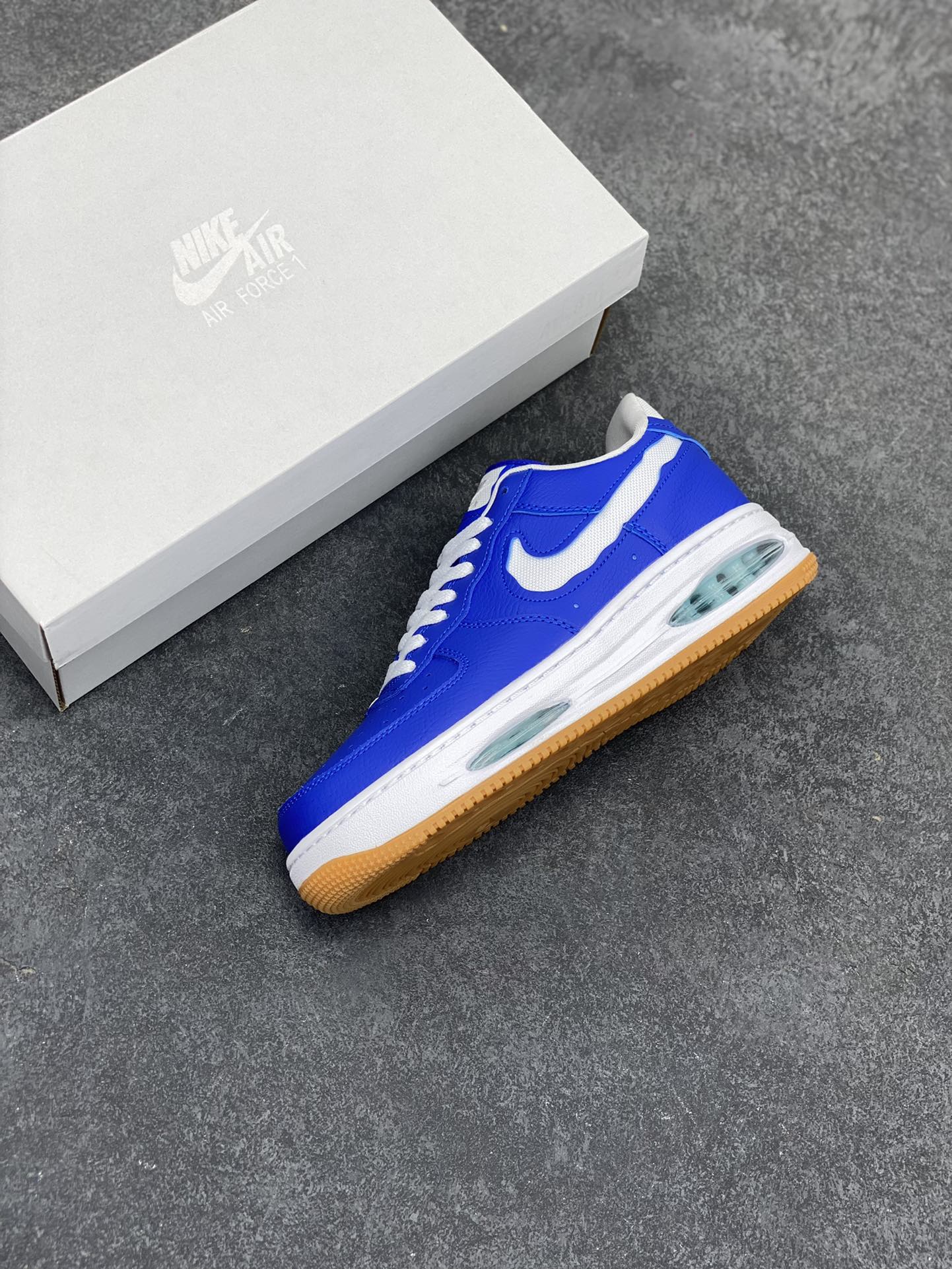 图片[7]-AF1耐克 Nike Air Force 1 ‘07 Low 空军一号 厚底增高百搭运动板鞋 原楦头原纸板 打造纯正空军版型，专注外贸渠道 全掌内置蜂窝气垫 原盒配件 原厂中底钢印、拉帮完美 货号：HF3630-400 尺码：36 36.5 37.5 38 38.5 39 40 40.5 41 42 42.5 43 44 44.5 45-选品中心