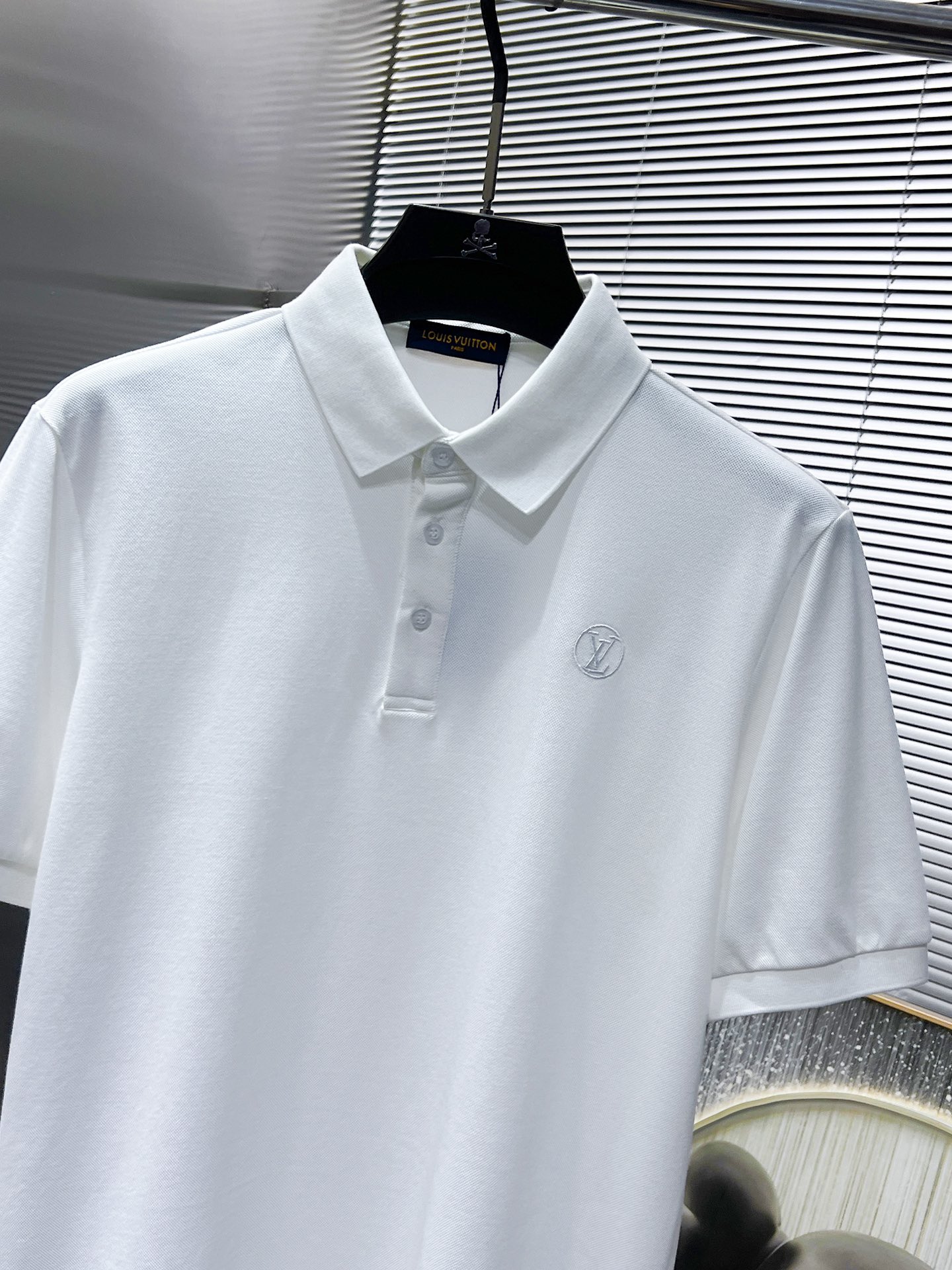 Louis Vuitton 2025SS Summer Polo Shirt - Premium Quality, Comfortable Fit 4 i1734542301 6182 3