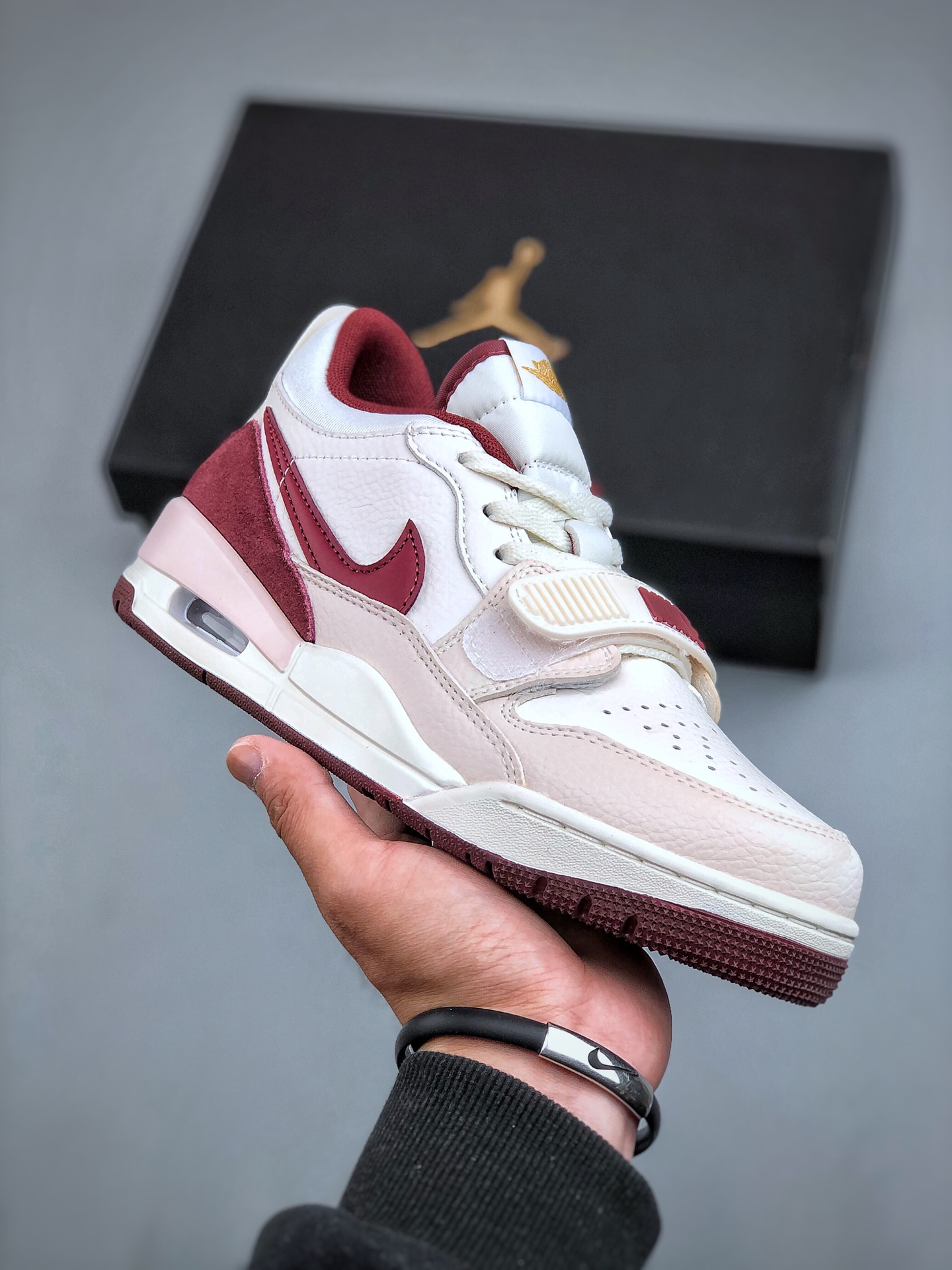 Air Jordan Legacy AJ312 Low 低帮复古篮球鞋 蛇年限定 IB4712-161 市场最强独一档产物 全套原纸板楦头开发 原厂大底磨具加持立体防滑纹理 原档数据后跟TP9