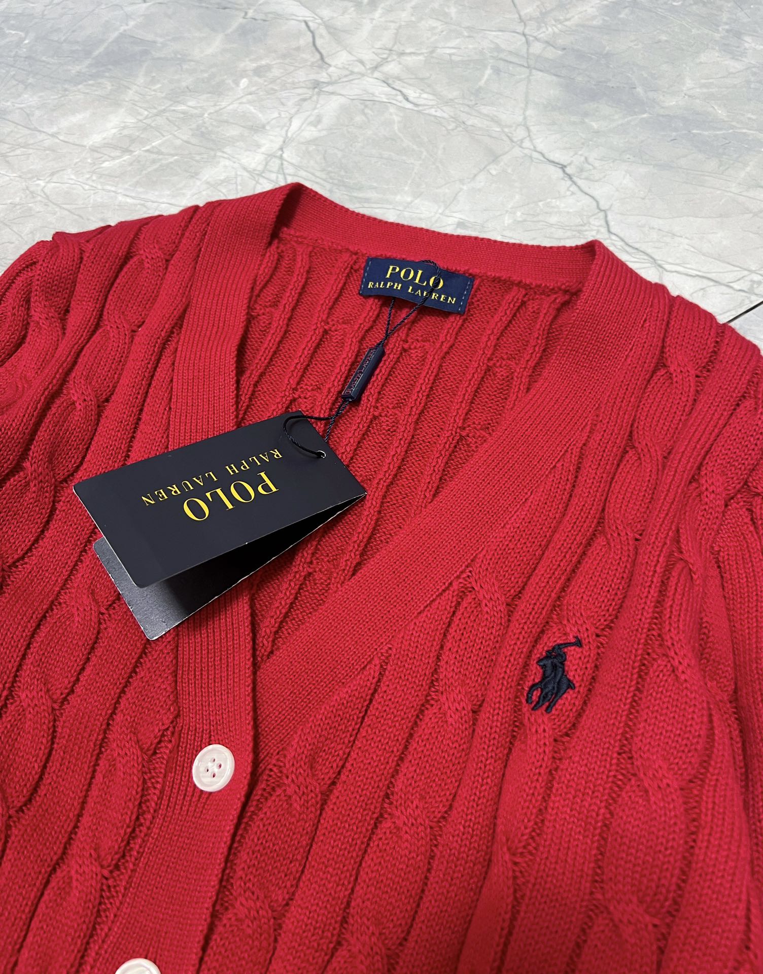 קרדיגן Ralph Lauren אדום קלסי V מלא ברודרי סוסיות לחג וחמימות 4 i1734600573 3190 2