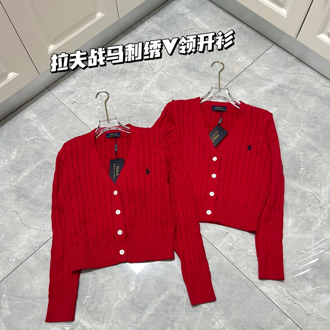 קרדיגן Ralph Lauren אדום קלסי V מלא ברודרי סוסיות לחג וחמימות 2 i1734600573 4093 0