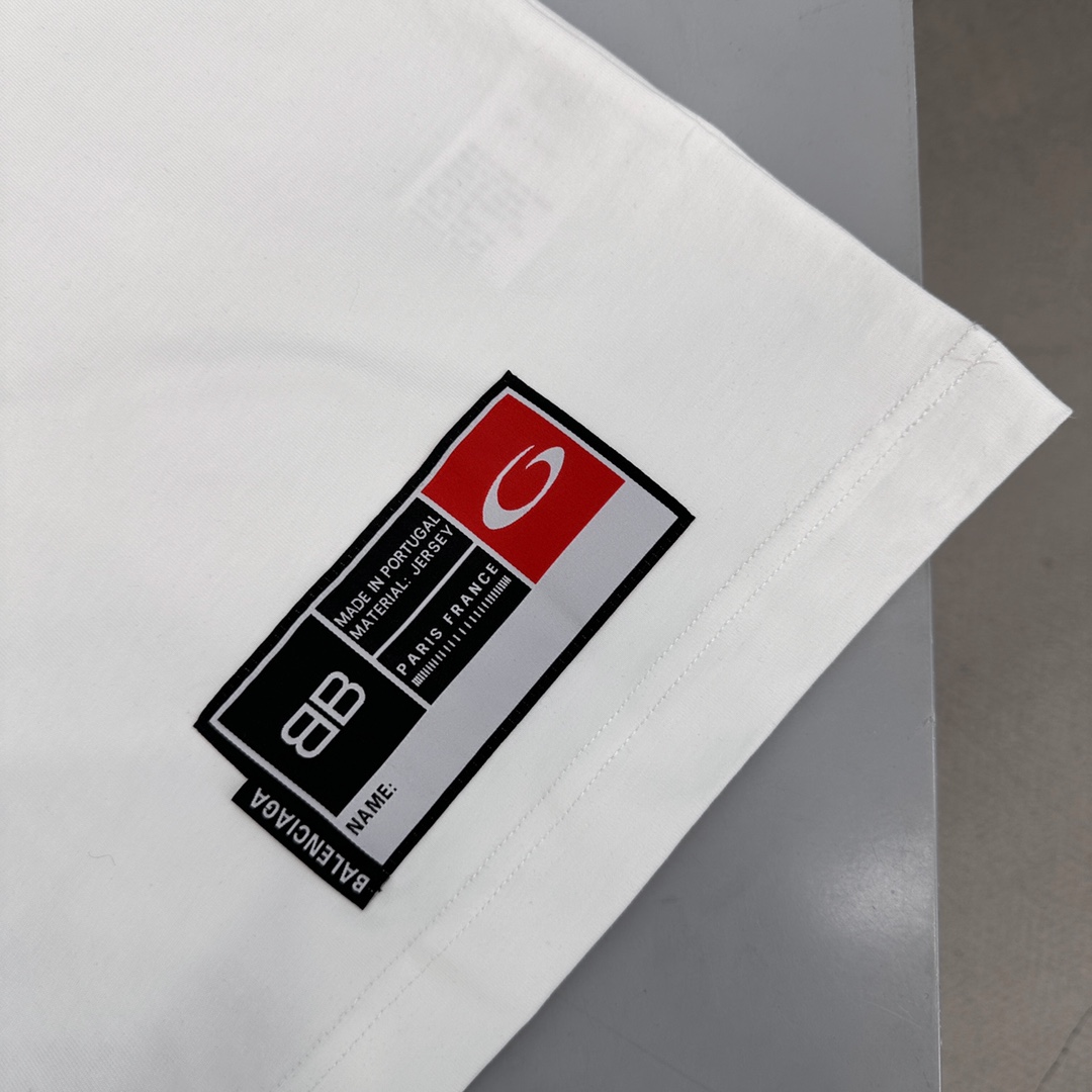 NEW足球️系列新款t恤纯棉面料领口二本针加固胸前贴布绣字母搭配定制徽标设计感十足宽松版型男女同款尺码S