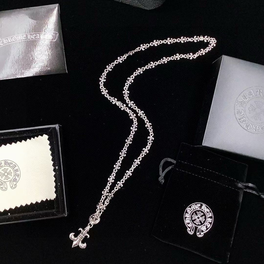 NO:108236,Chrome Hearts Adjustable Scout Flower Anchor Pendant Scout Flower Necklace Seiko Quality Pure Handmade ~ Genuine Model Opening Fashion Essentials for Men and Women Wear Couple Style Rock Punk Tsing Silver Style Retro Elements Trendy and All-match New Style on the official website, Boutique Jewelry, Chrome Hearts, Necklace19860909Chrome Hearts  克罗心可调节式童军花船锚吊坠 童军花项链 精工品质 纯手工打造 ～正品开模潮流时尚必备 男女均可佩戴 情侣款同款 摇滚朋克泰银风格 复古元素 潮流百搭 官网同款新款,饰品精品,chrome hearts,chrome hearts,necklace,Jewelry