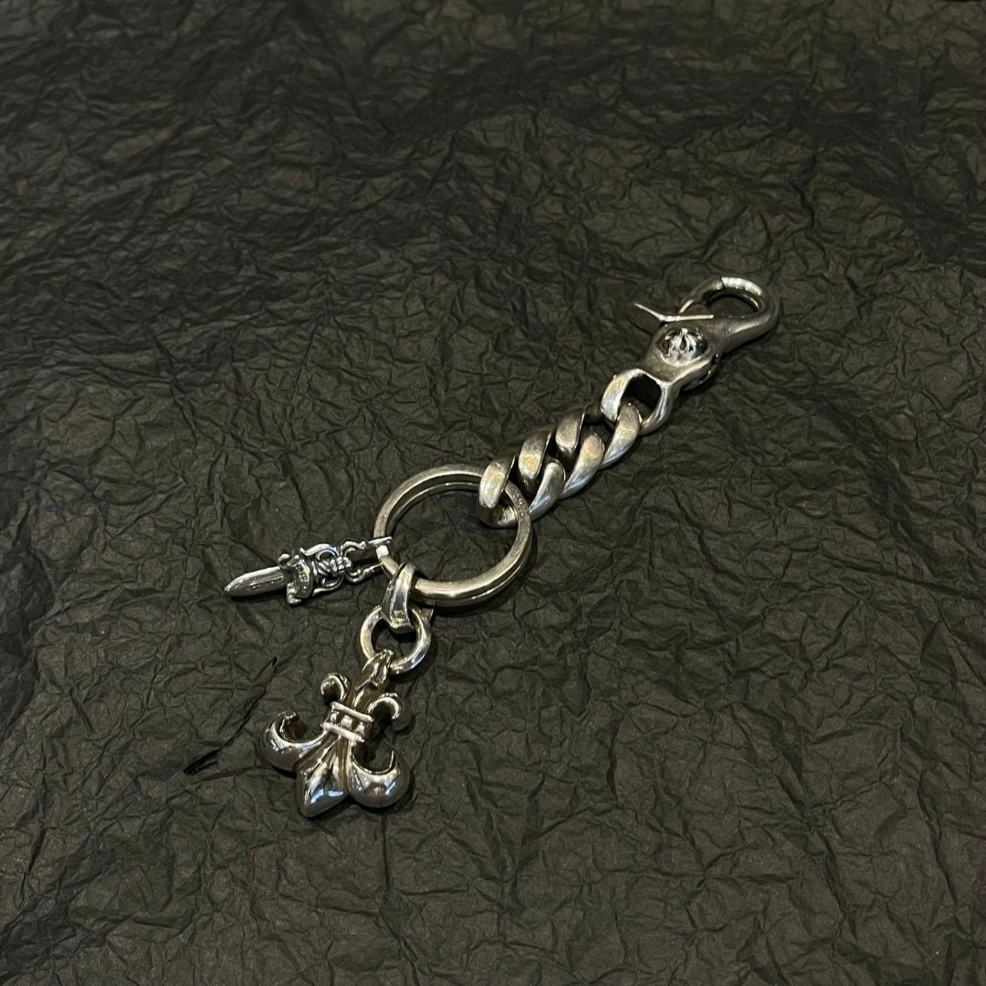 NO:108239,Croxin Scout Flower Sword Keychain Thai Silver Style Fashion Matching Keychain Bags and Pendants can be matched, jewelry quality, chrome hearts, keychain19860909克罗心 童军花宝剑钥匙扣 泰银风格 时尚配搭 钥匙扣包包挂件均可搭配,饰品精品,chrome hearts,keychain,Jewelry