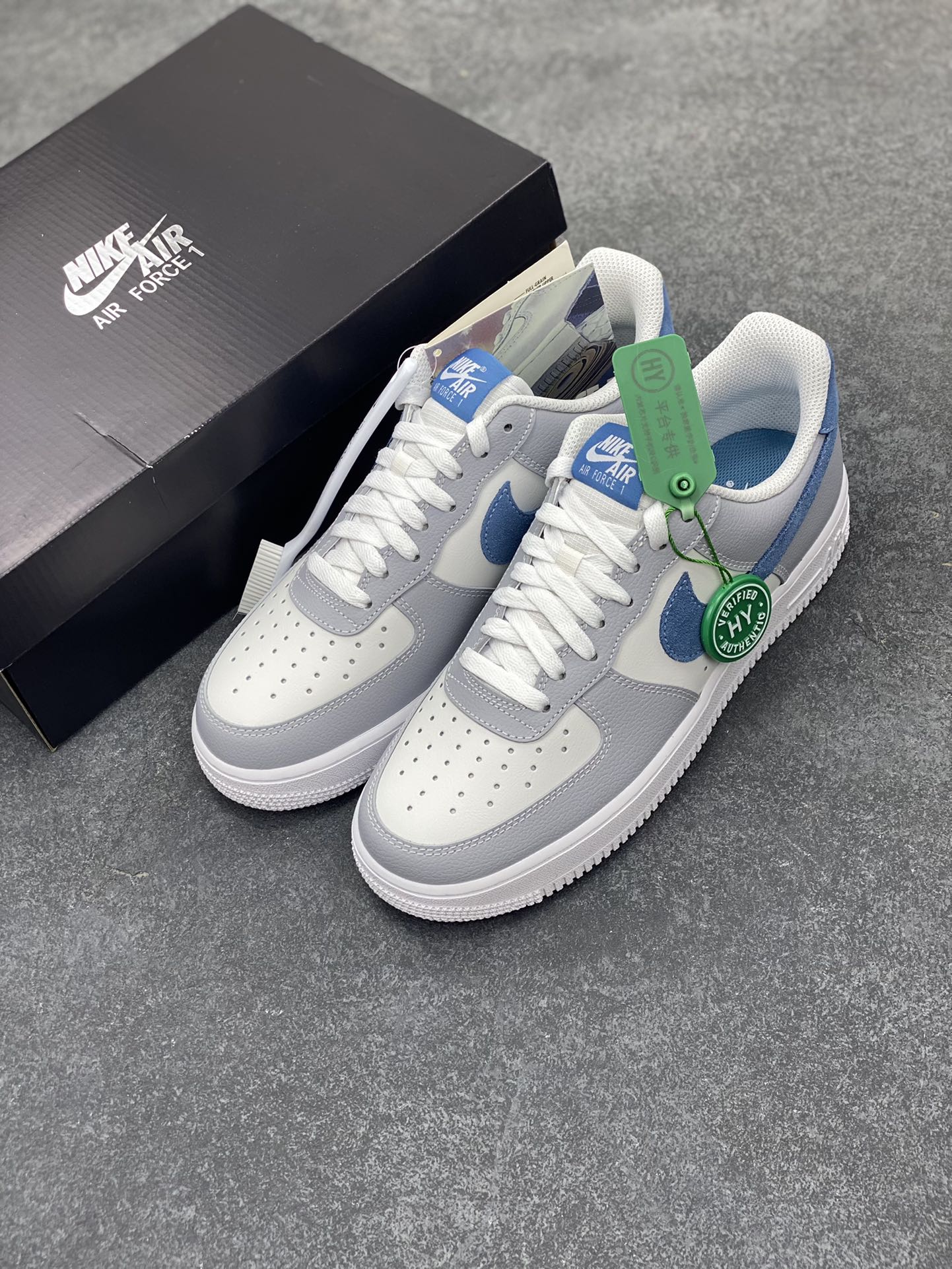 图片[8]-HY版本💯 Nike Air Force 1 Low 灰蓝 原楦头原纸板 打造纯正空军版型 专注外贸渠道 全掌内置蜂窝气垫 原盒配件 原厂中底钢印、拉帮完美 货号：HV1795-141 尺码：36 36.5 37.5 38 38.5 39 40 40.5 41 42 42.5 43 44 44.5 45 46-选品中心