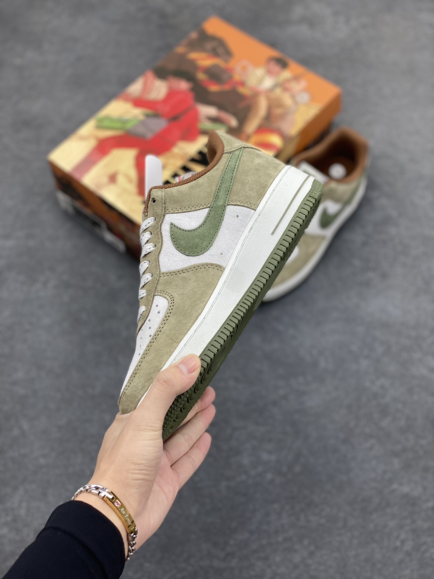 图片[3]-AKIRA×Nike Air Force 1 Low ’07 苹果绿 头成麂皮 满天星配色 空军一号低帮休闲板鞋 原厂麂皮 原楦原纸板 纯正版型 正品NFC感应芯片 高清洁度 内置全掌气垫 货号：DD3966-523 尺码：36 36.5 37.5 38 38.5 39 40 40.5 41 42 42.5 43 44 44.5 45-选品中心