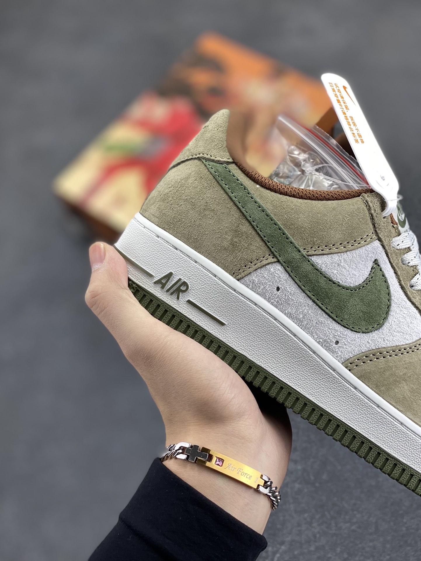 图片[6]-AKIRA×Nike Air Force 1 Low ’07 苹果绿 头成麂皮 满天星配色 空军一号低帮休闲板鞋 原厂麂皮 原楦原纸板 纯正版型 正品NFC感应芯片 高清洁度 内置全掌气垫 货号：DD3966-523 尺码：36 36.5 37.5 38 38.5 39 40 40.5 41 42 42.5 43 44 44.5 45-选品中心