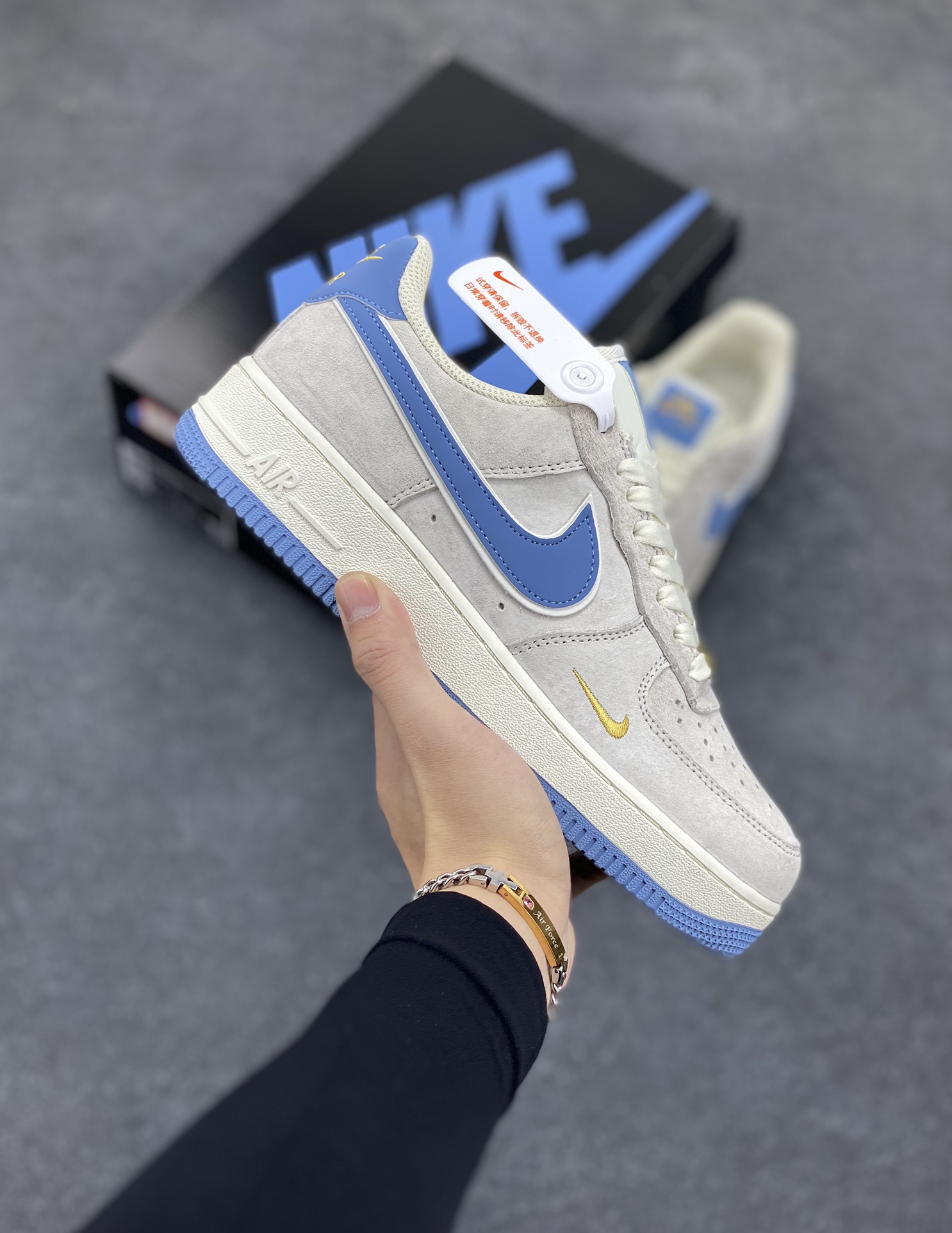 Nike Air Force 1 Low ’07 小勾蓝麂皮 空军一号低帮休闲板鞋 原厂麂皮 原楦原纸板 纯正版型 正品NFC感应芯片 高清洁度 内置全掌气垫 货号:KK5636-210 尺码:36 36.5 37.5 38 38.5 39 40 40.5 41 42 42.5 43 44 44.5 45-选品中心