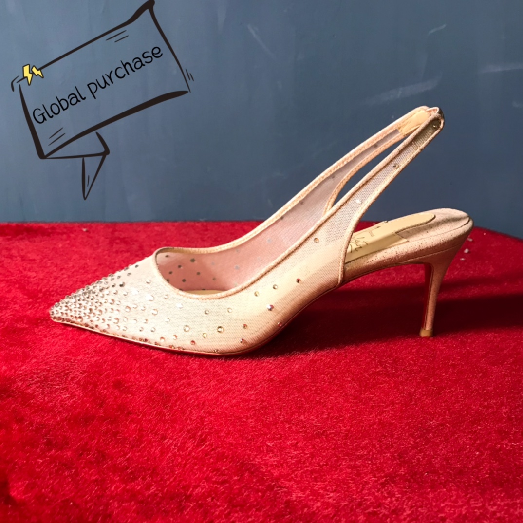 NO:100437,High-end customization 2 spring and summer gift shoes diamond classic series!  H7Cm, size 35-41.9038-Gold cloth pattern, light gold imitation diamond, official website synchronization. Standard European code Reference:9038- Color:nude Material:fishnet/diamond Lining:goat leather Heel height:7Cm Sole:leather sole Size:EUR 34-42 (US 4-11):,,christian louboutin19860909高端订制 2春夏礼鞋钻石款精典系列！ H7Cm,尺码35-41码.9038-金布纹,浅金色仿奥钻,官网同步. 标准欧码 Reference:9038- Color:nude Material:fishnet/diamond Lining:goat leather Heel heigh:7Cm Sole:leather sole Size:EUR 34－42（US 4一11) :,,christian louboutin,Women's Shoes