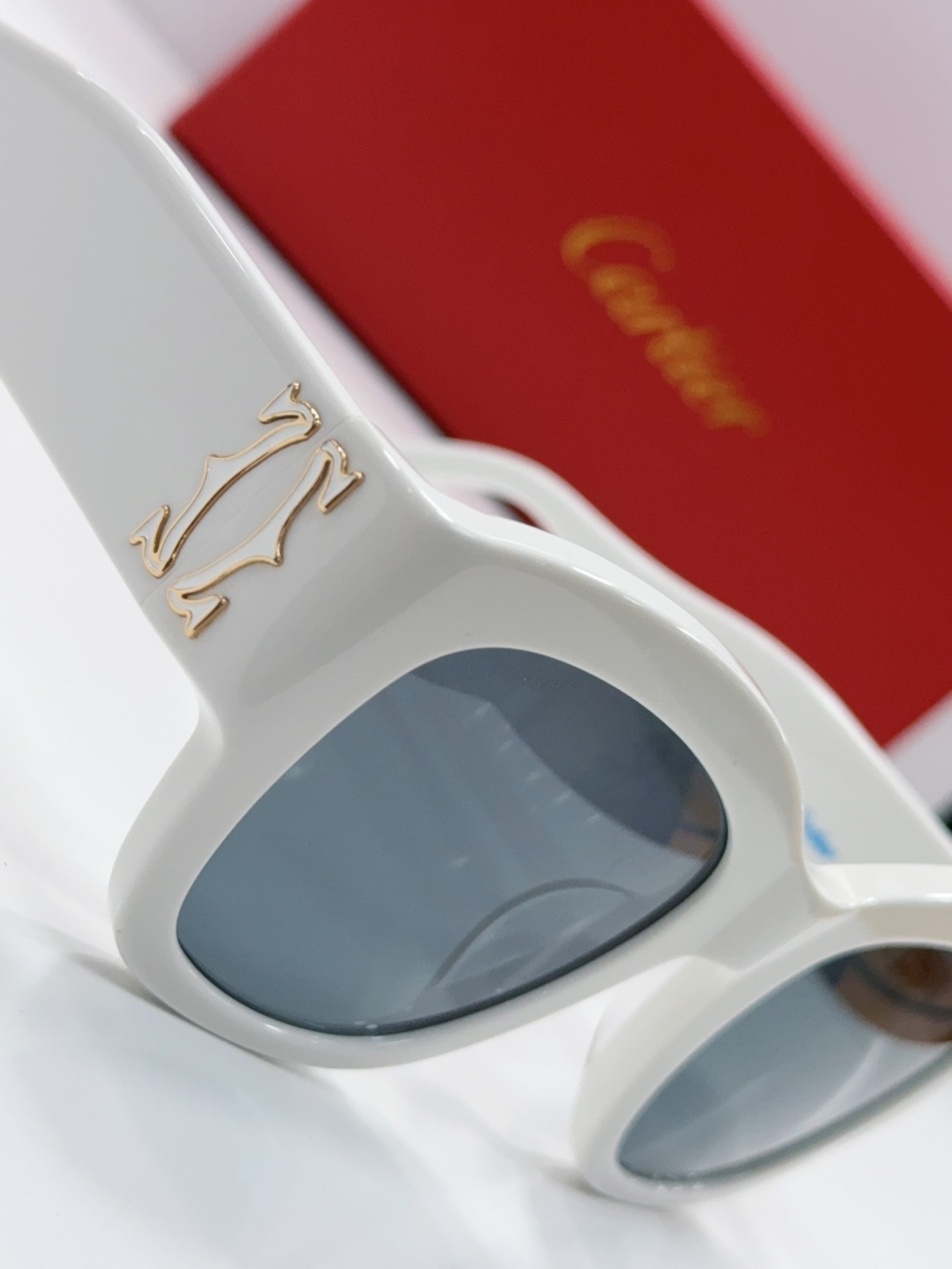 Cartier Sunglasses Acetate White Cat Eye