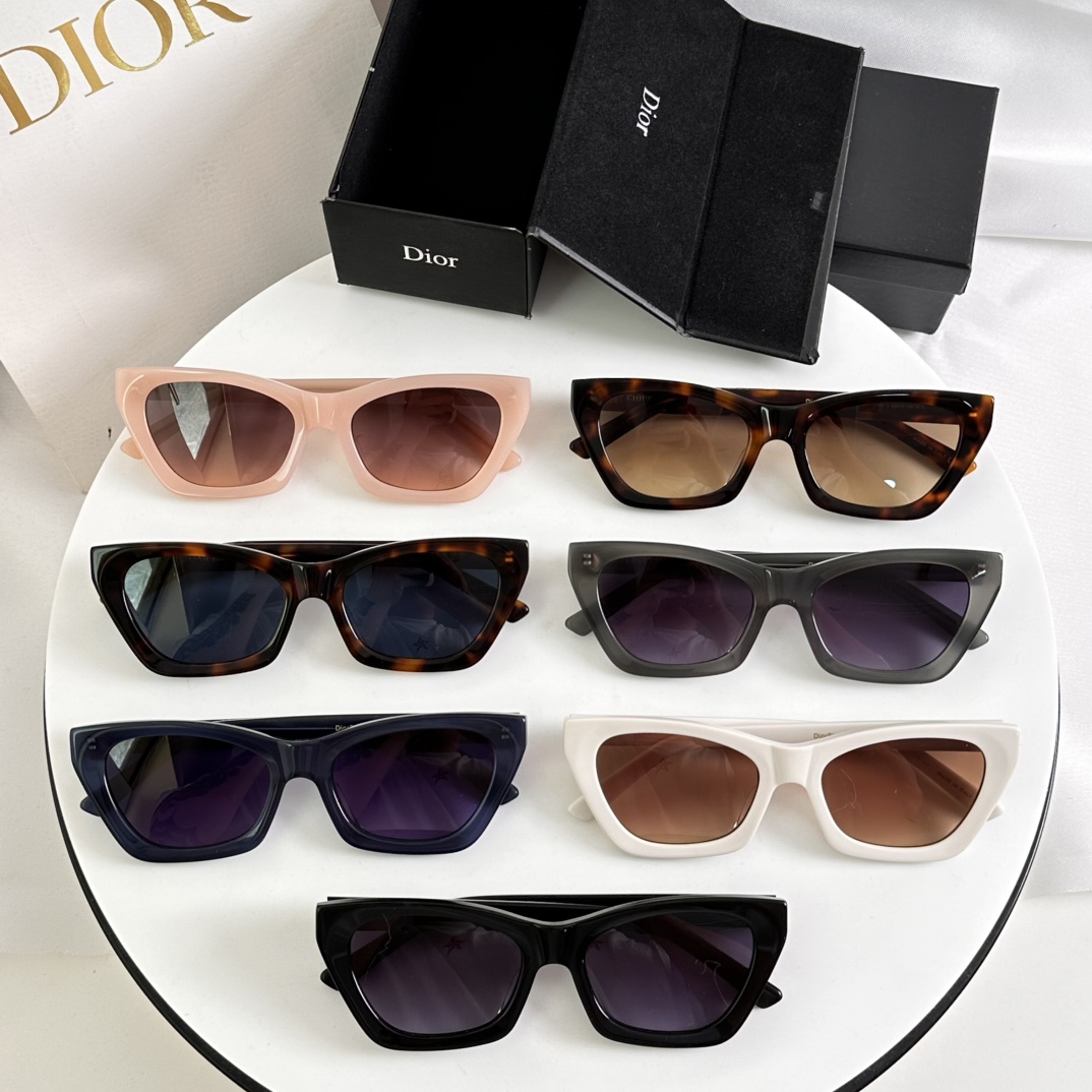 ️DIO*MODELDiorsignafureB1ISIZE53口19-146
