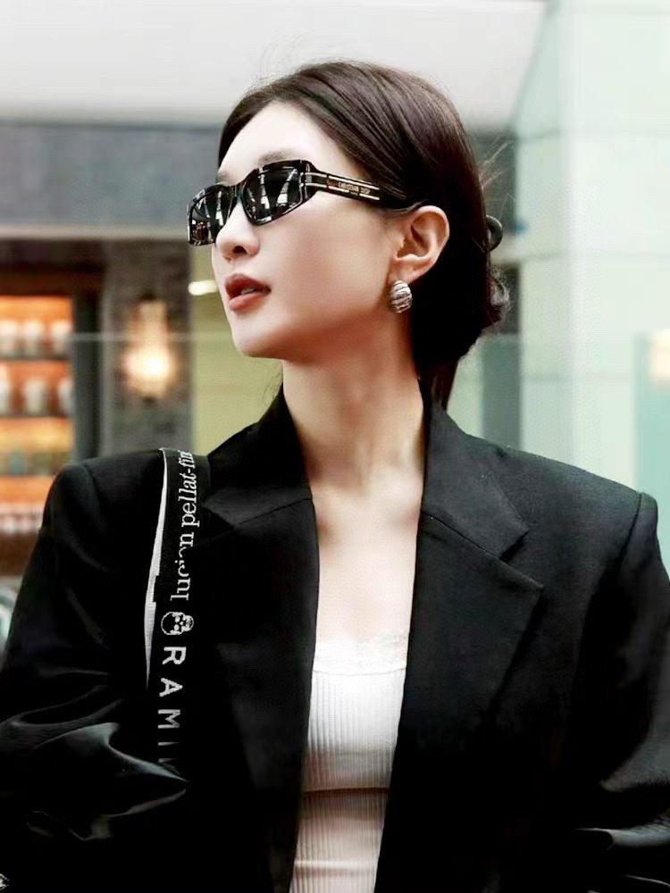 ️官网图DIORMODEL:DiorsignafureS9USIZE55口18-135