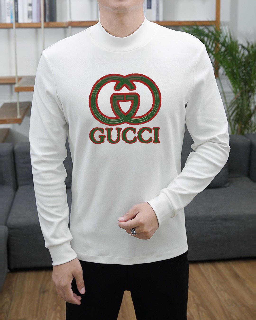 Gucci 支持年后退换 品牌【GUCCi古奇】2024早秋最新款 同步有售