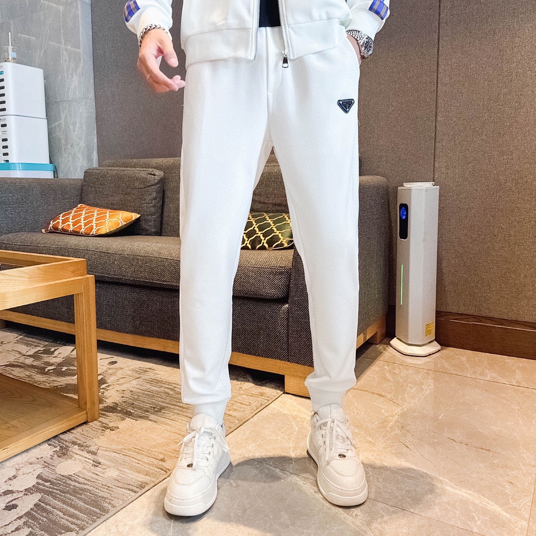 Prada Men's Tracksuit Set: Stylish, Comfortable, and High-Quality Outfit 8 i1734874317 4184 6