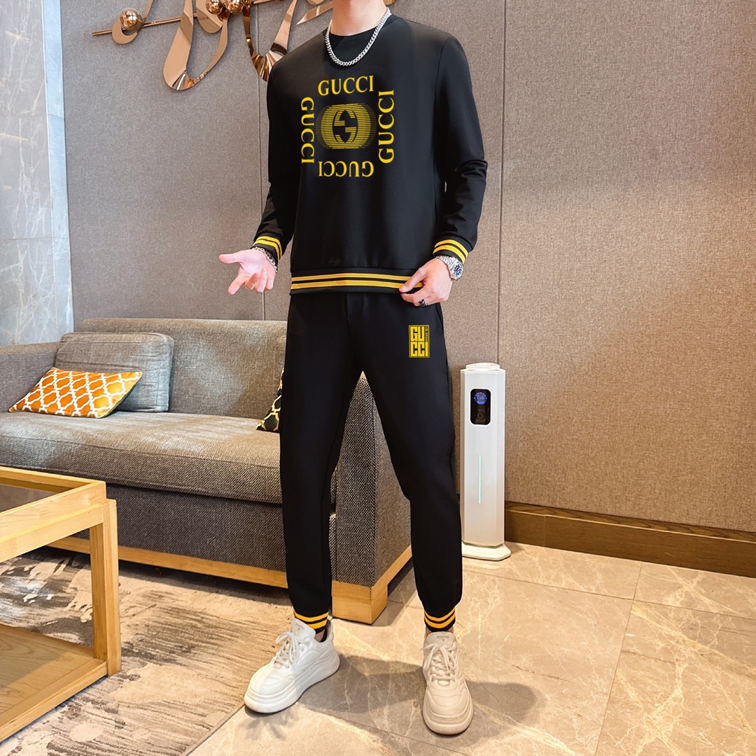 Gucci 2024 Men's Black Cotton Sweatshirt and Pants Set - Elegant & Comfortable 3 i1734874618 4201 1