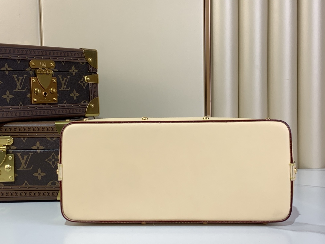 【POCHETTE COSMÉTIQUE 大号化妆包 】M13743 白色(黑彩-村上隆)

本款 Po