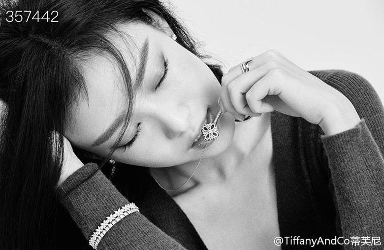 Tiffany & Co. 钥匙中国结～ 欧美同步长项链毛衣链