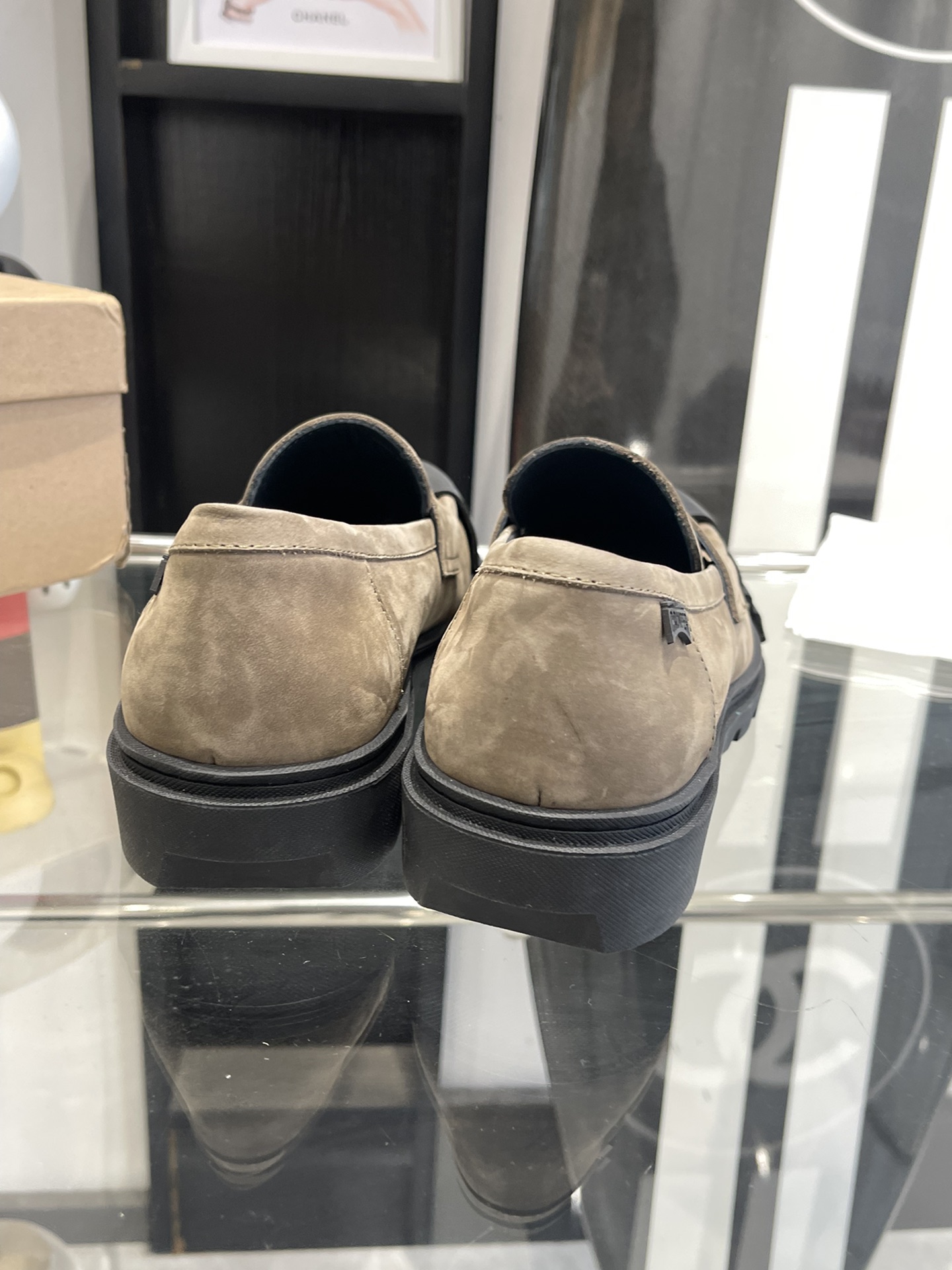 Stylish Quilts and Shoes for Spring and Summer in Various Sizes and Colors - 图片 9