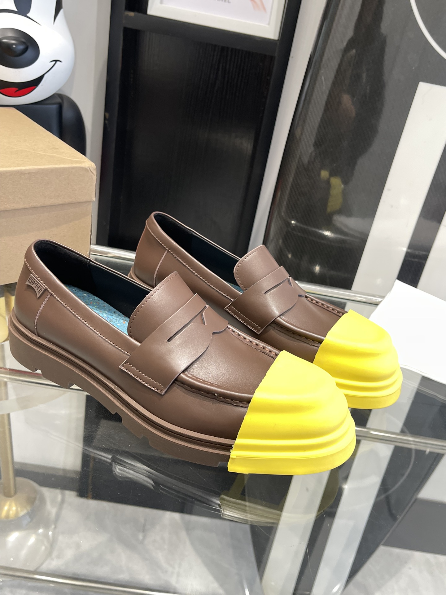 Stylish Quilts and Shoes for Spring and Summer in Various Sizes and Colors - 图片 2