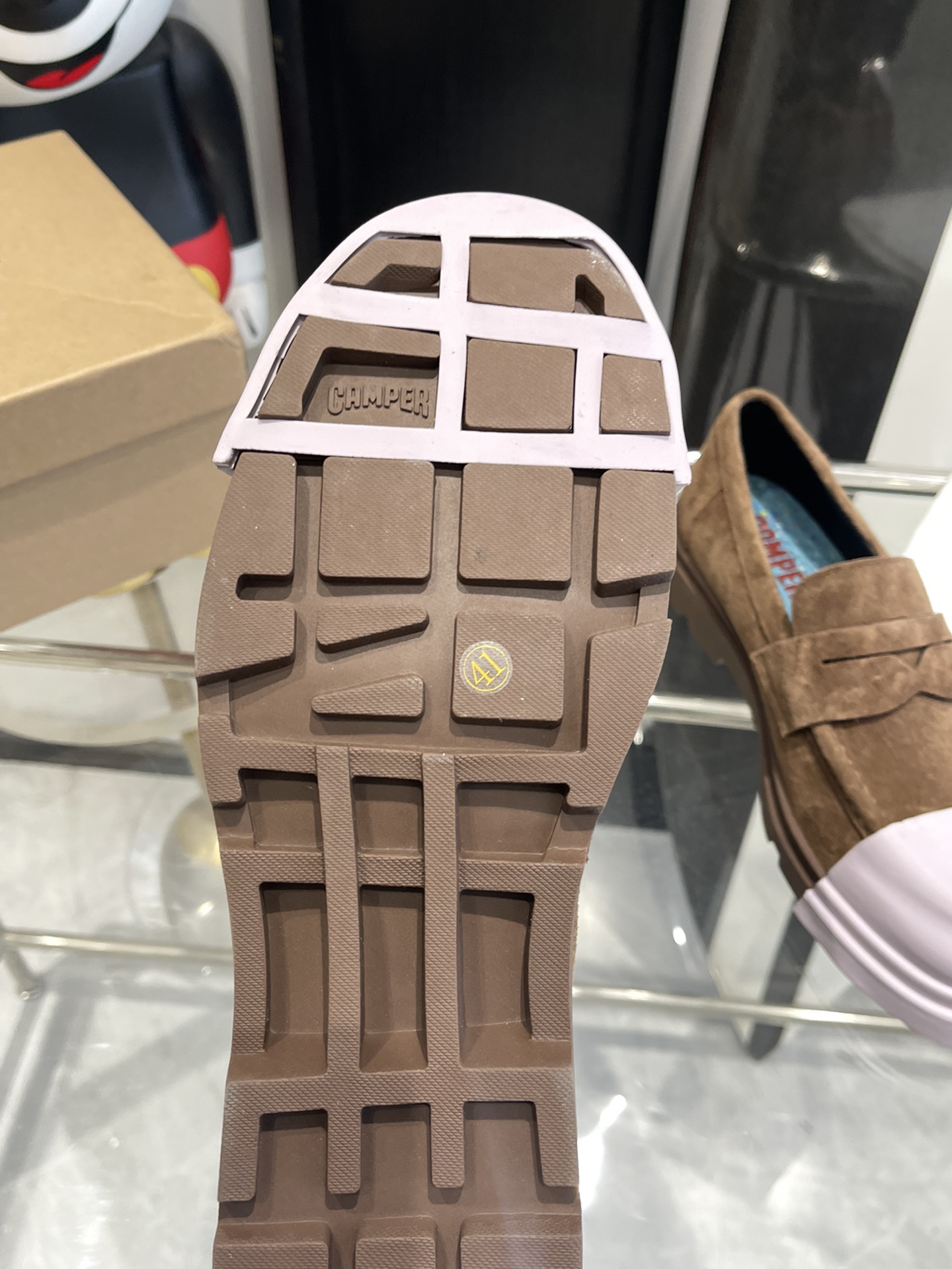 Stylish Quilts with Detachable Shoes for Spring and Summer Fashionistas - 图片 5