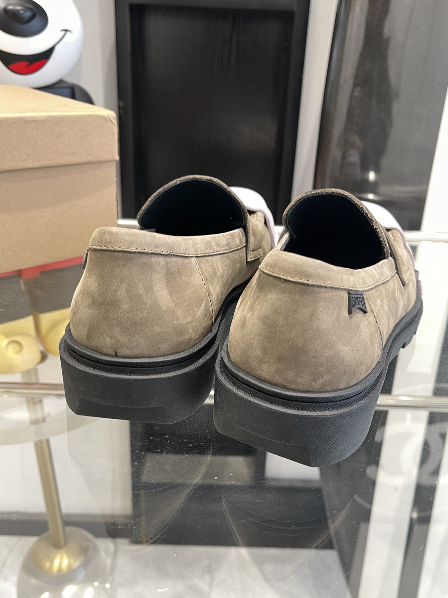 “Versatile Quilts and Shoes: Spring and Summer Collection Overview” - 图片 9