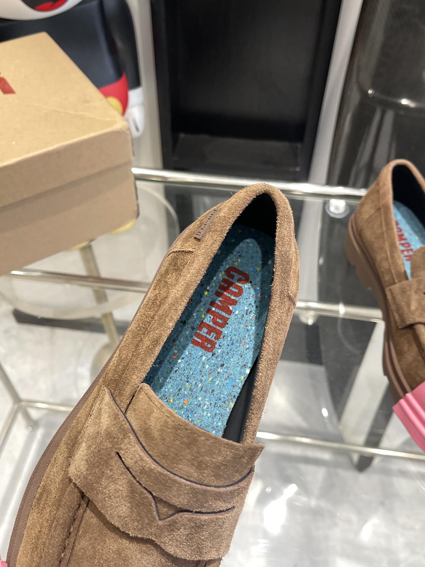 High-Quality Quilts and Shoes for Spring and Summer in Various Sizes - 图片 4