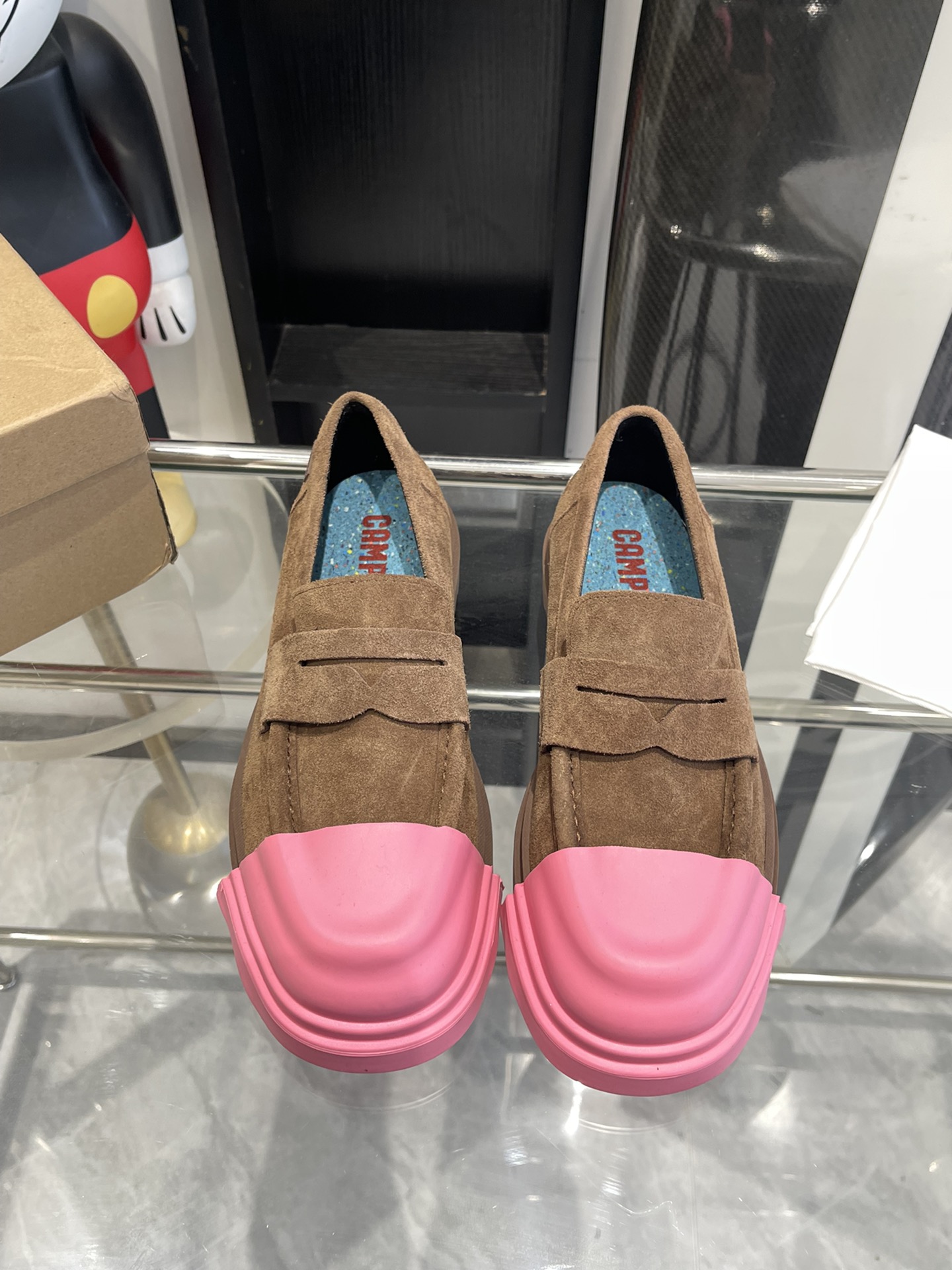 High-Quality Quilts and Shoes for Spring and Summer in Various Sizes