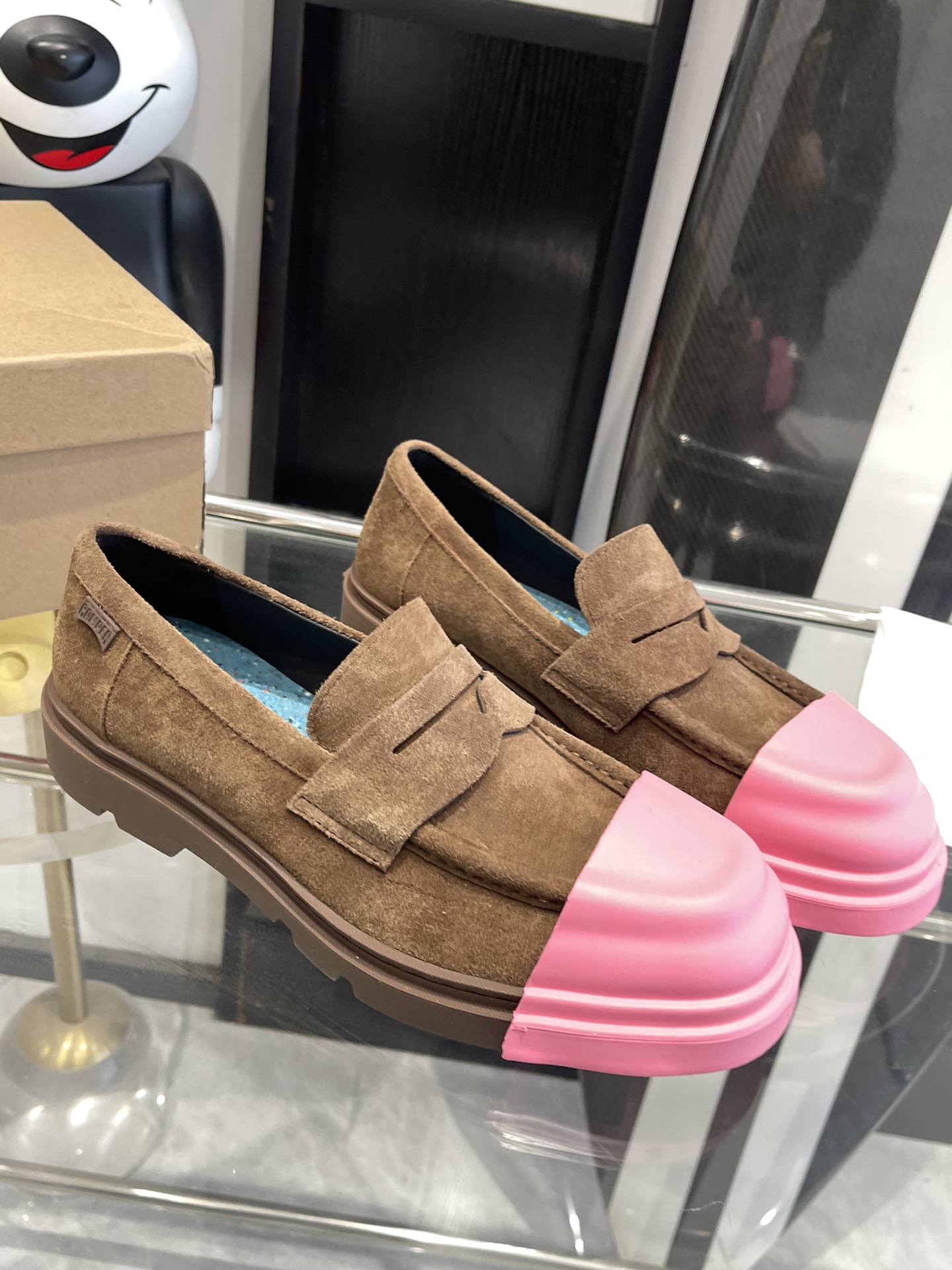 High-Quality Quilts and Shoes for Spring and Summer in Various Sizes - 图片 2