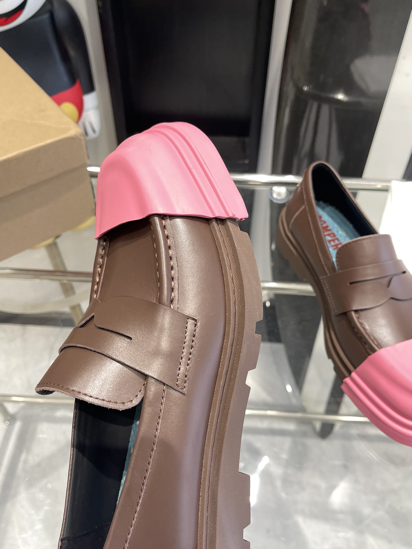 “Variety of Quilts and Shoes for Spring and Summer in Multiple Sizes” - 图片 5