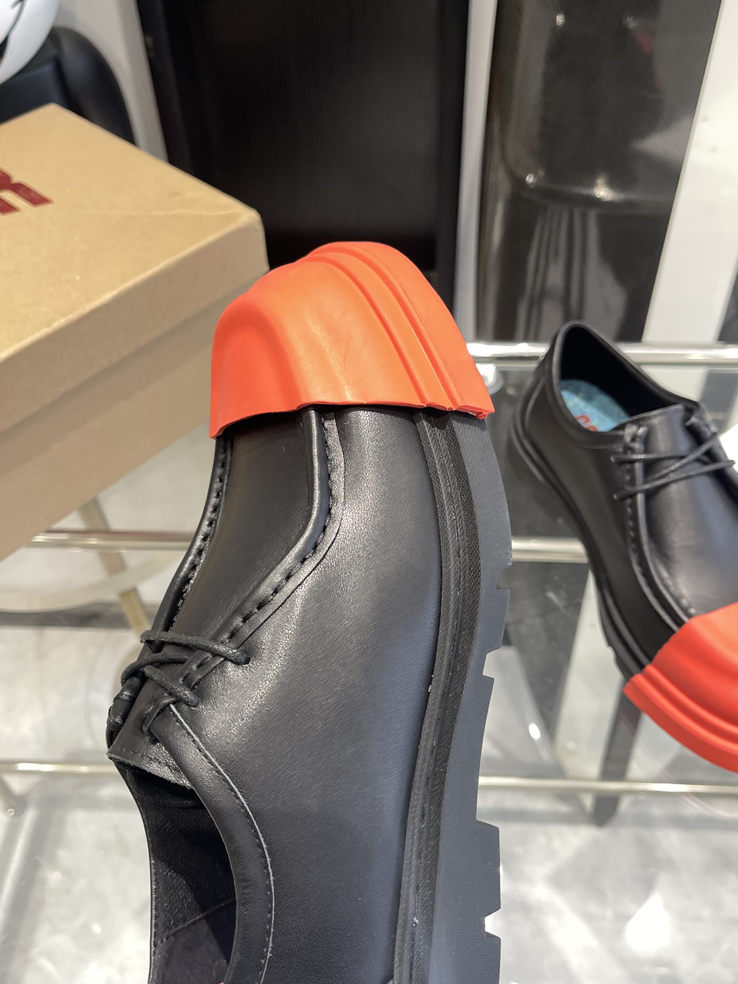 Stylish Quilts and Shoes with Detachable Features for Spring and Summer - 图片 6