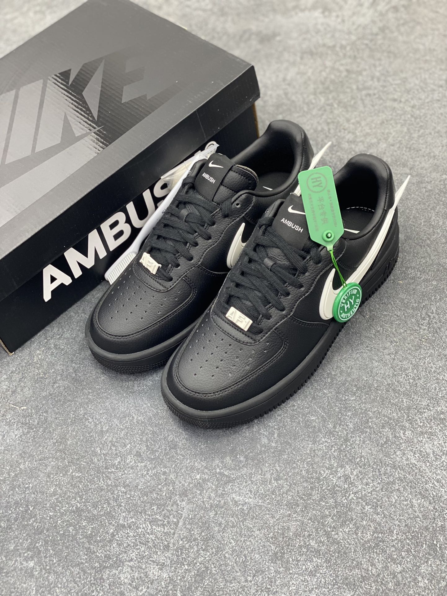 图片[8]-HY版本💯 韩裔美籍设计师Yoon Ahn主理时尚品牌AMBUSH x Nike Air Force 1 Low SP\”Phantom\”空军一号宽底版系列低帮百搭休闲运动板鞋“联名黑白大钩” 原楦头原纸板 打造纯正空军版型 专注外贸渠道 全掌内置蜂窝气垫 原盒配件 原厂中底钢印、拉帮完美 货号：DV3464-001 尺码：35.5 36 36.5 37.5 38 38.5 39 40 40.5 41 42 42.5 43 44 44.5 45 46 47-选品中心