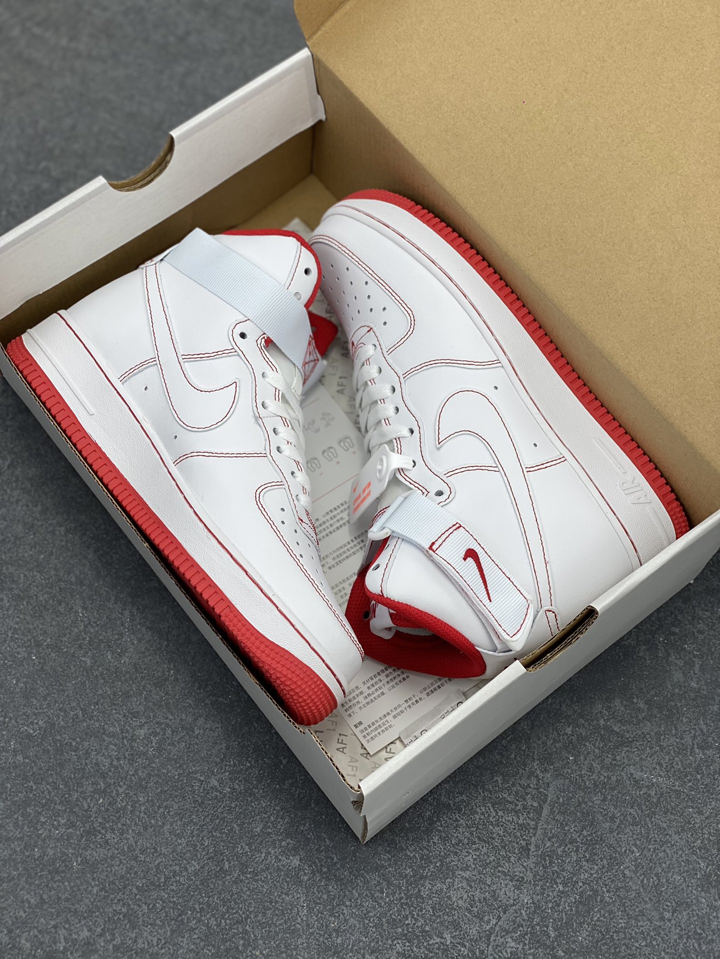 图片[9]-福利特价 Nike Air Force 1‘07 缝线 空军一号高帮休闲运动板鞋 原楦头原纸板 纯正空军版型专注外贸渠道 全掌内置蜂窝气垫 #原盒配件 原厂中底钢印、拉帮完美 货号：CV1753-100 尺码：36 36.5 37.5 38 38.5 39 40 40.5 41 42 42.5 43 44 44.5 45-选品中心