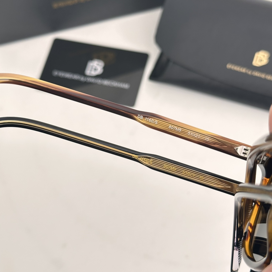 ️DavidBeckhamEyewear大卫贝克汉姆品牌眼镜DB1160size52-21-145