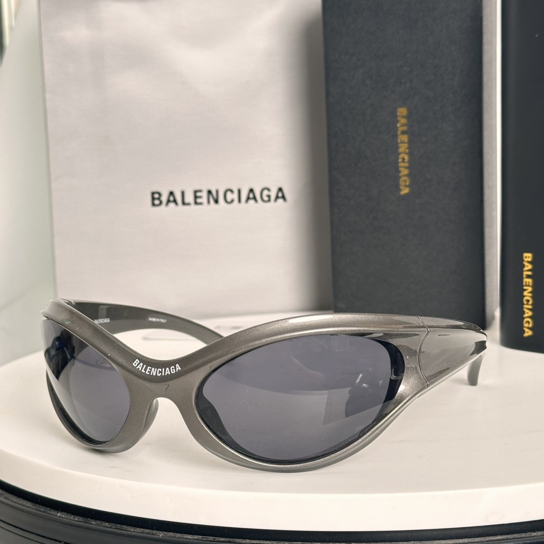 ️现货BALENCIAGA巴黎世家BB0317S