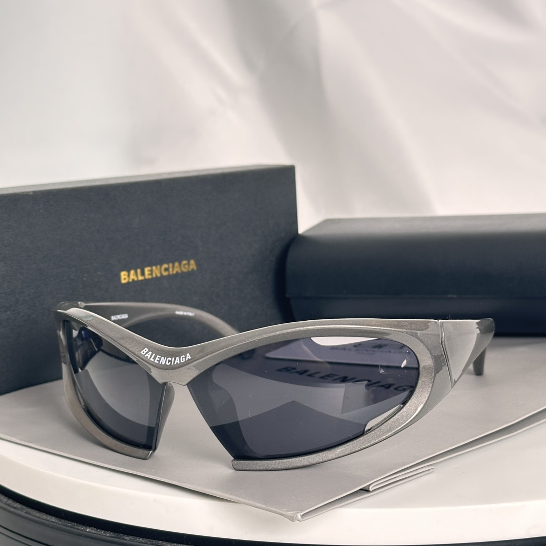 ️BALENCIAG*巴黎*世家️️️MODELBB0318S️️️SIZE78口8-125